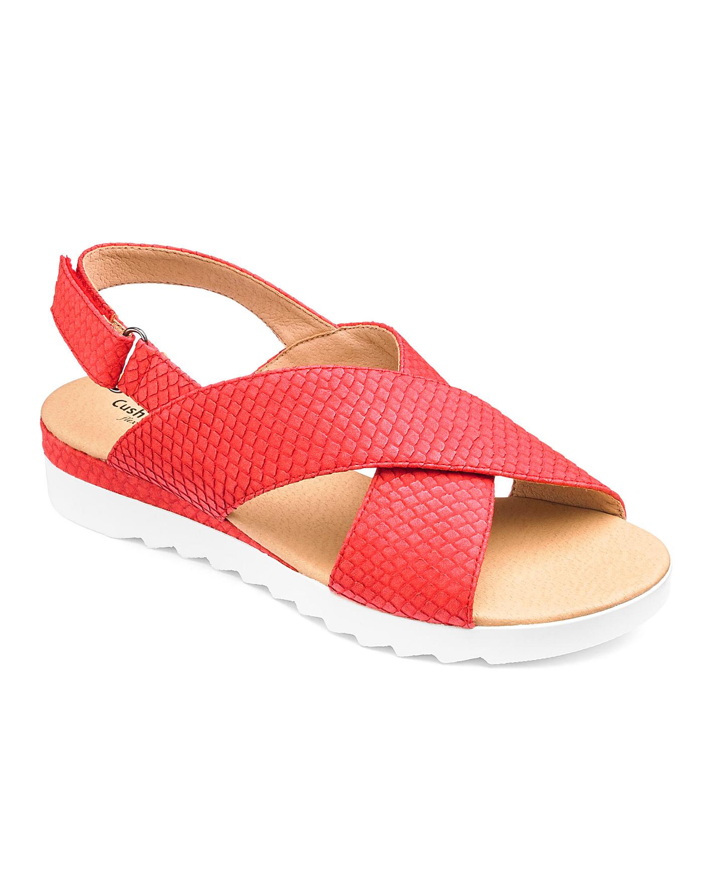 cushion walk crossover sandals