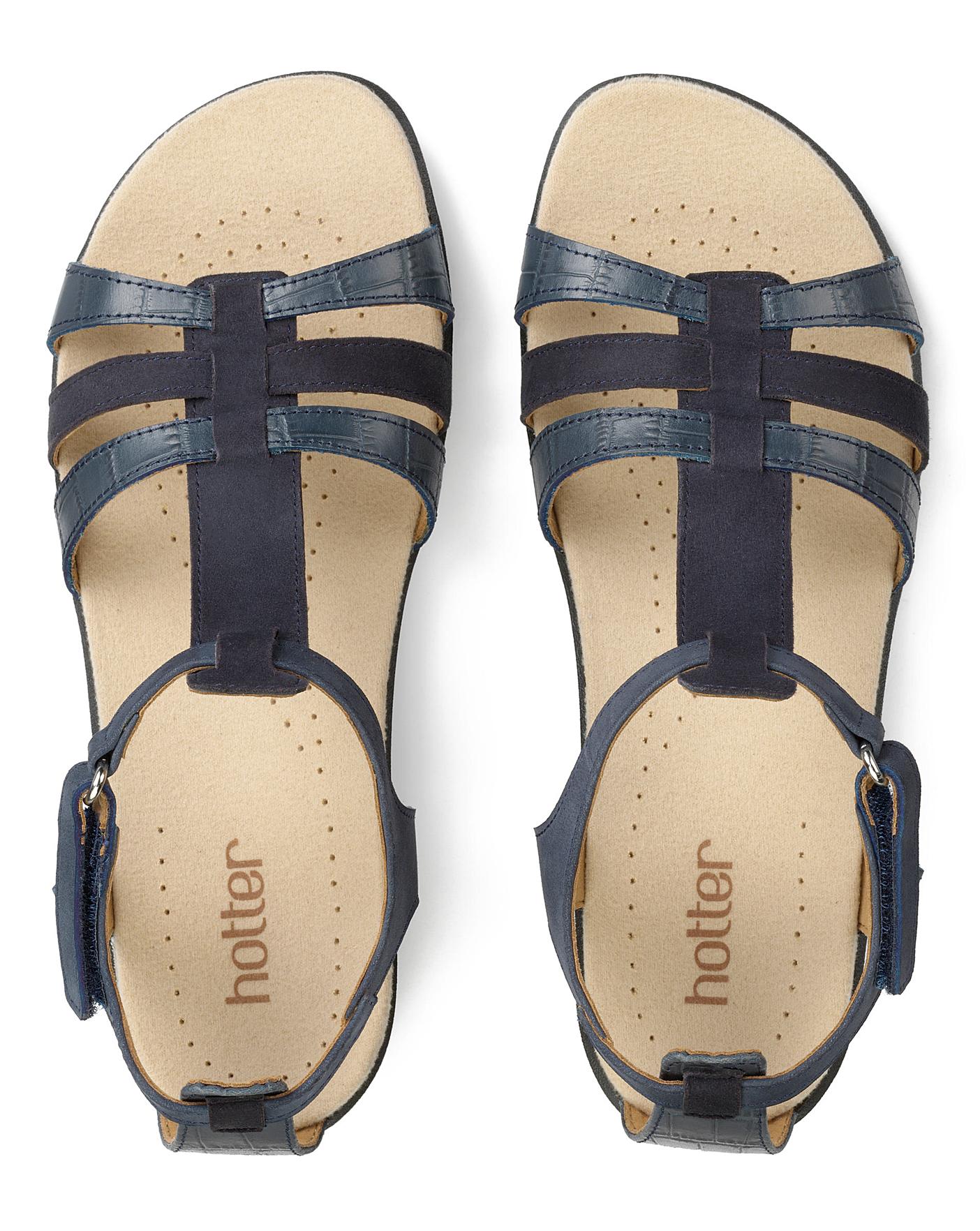 Sol clearance sandals hotter