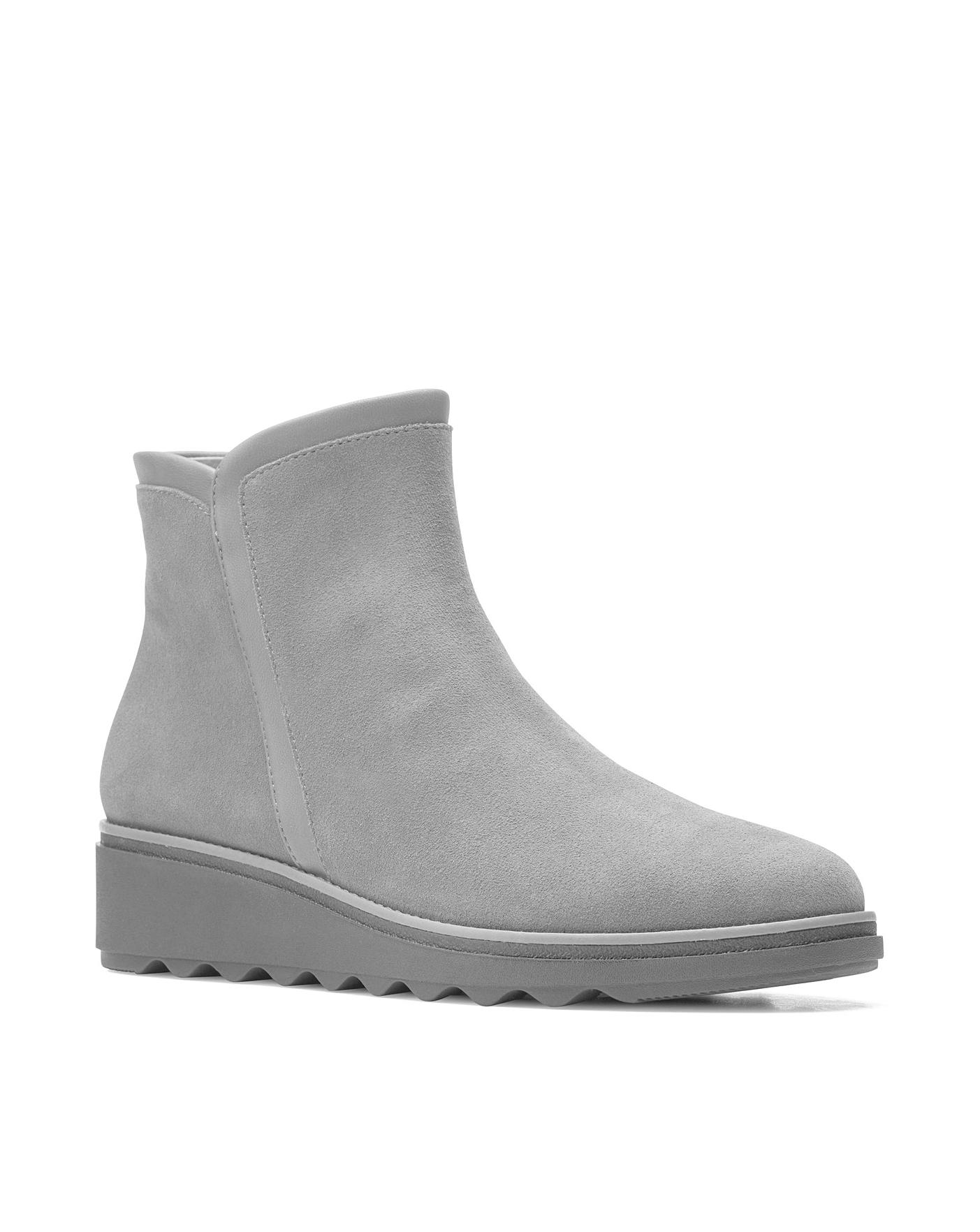 clarks sharon heights boots