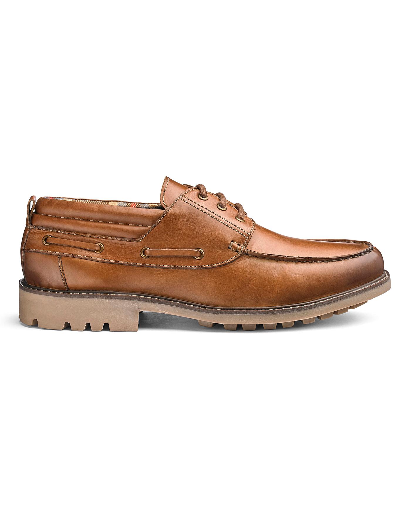 Leather Cleated Casual Shoe Standard Fit