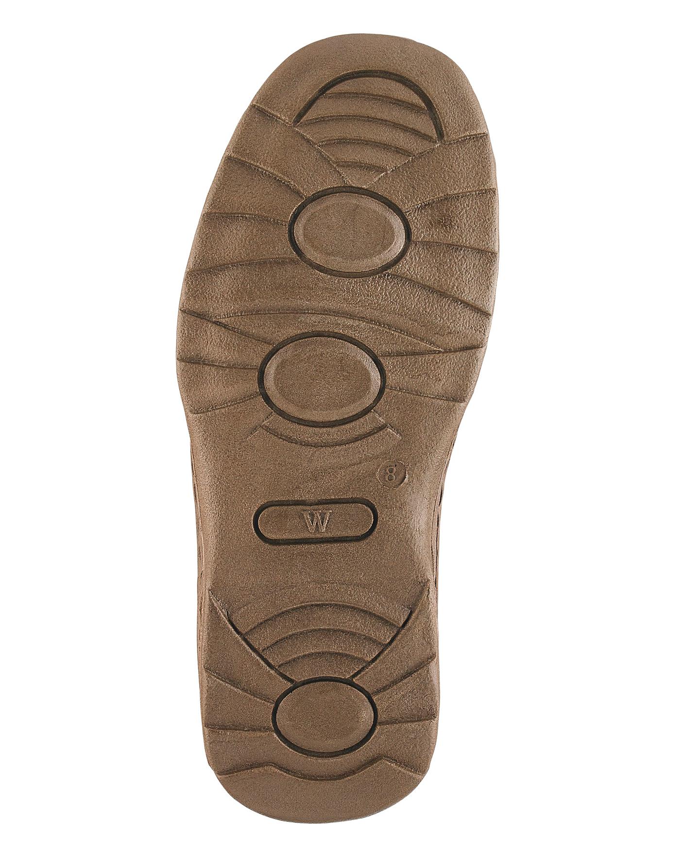 Cushion Walk Outdoor Shoes Wide Fit | Crazy Clearance