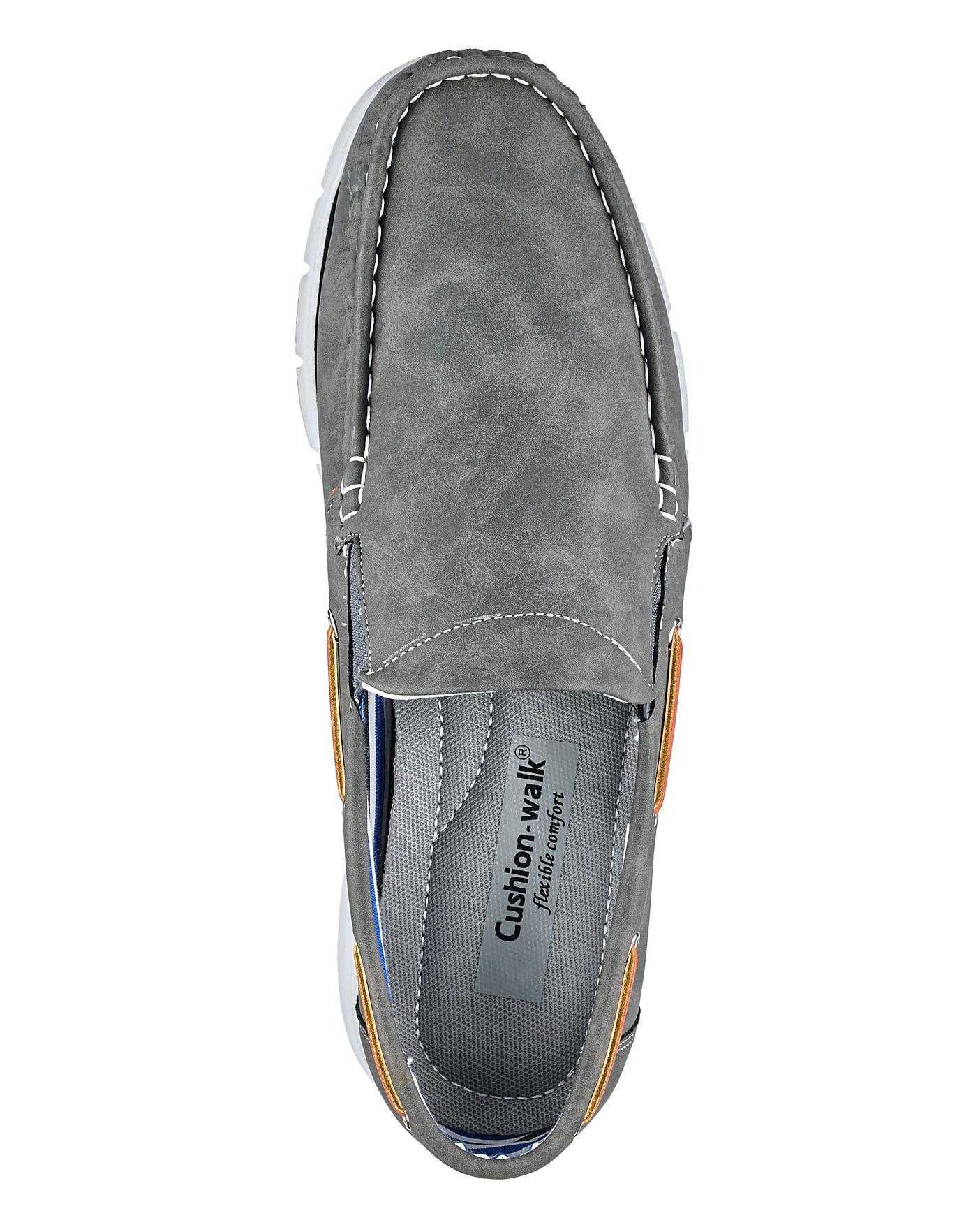 comfortable boat shoes for walking