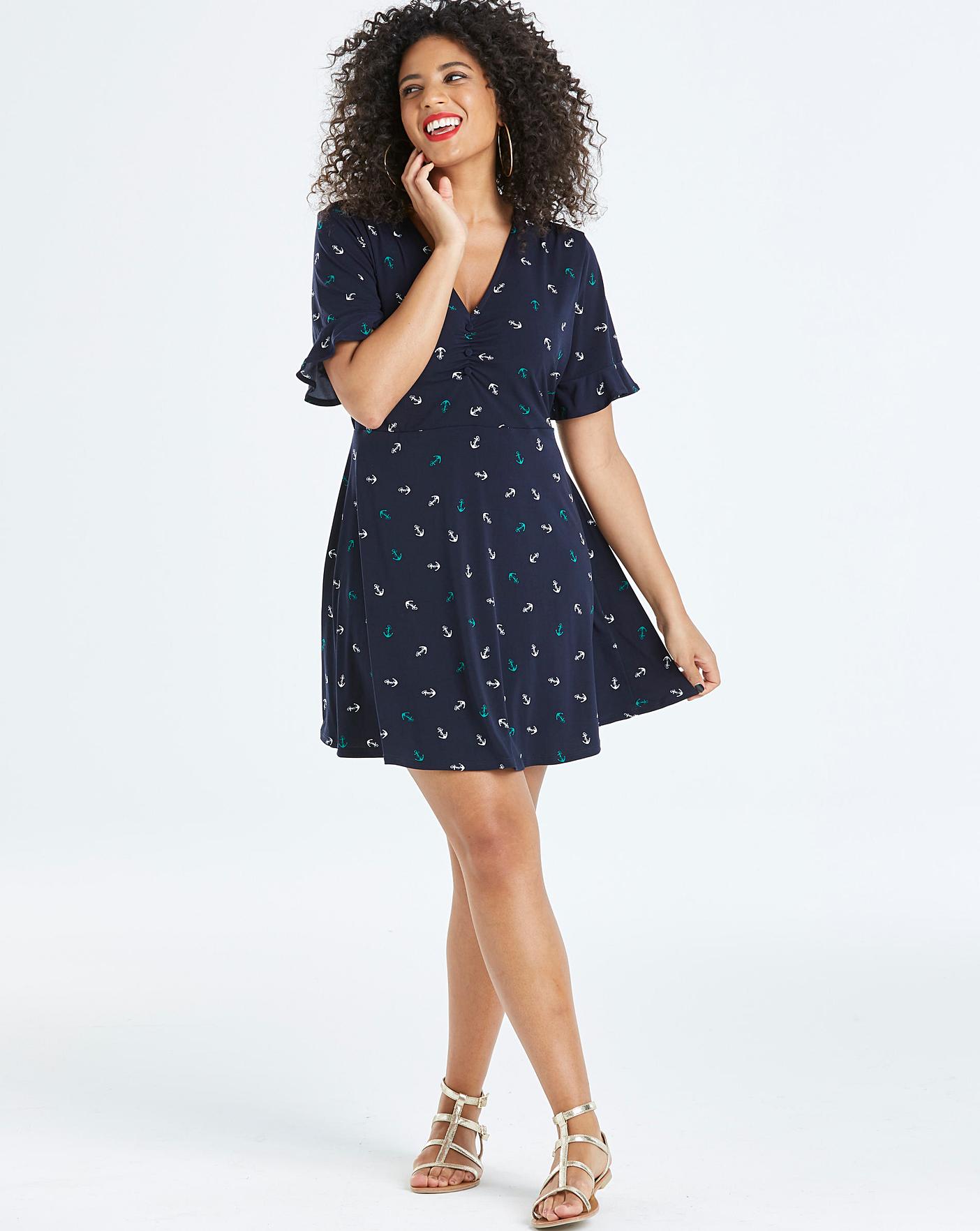 curve tea dress