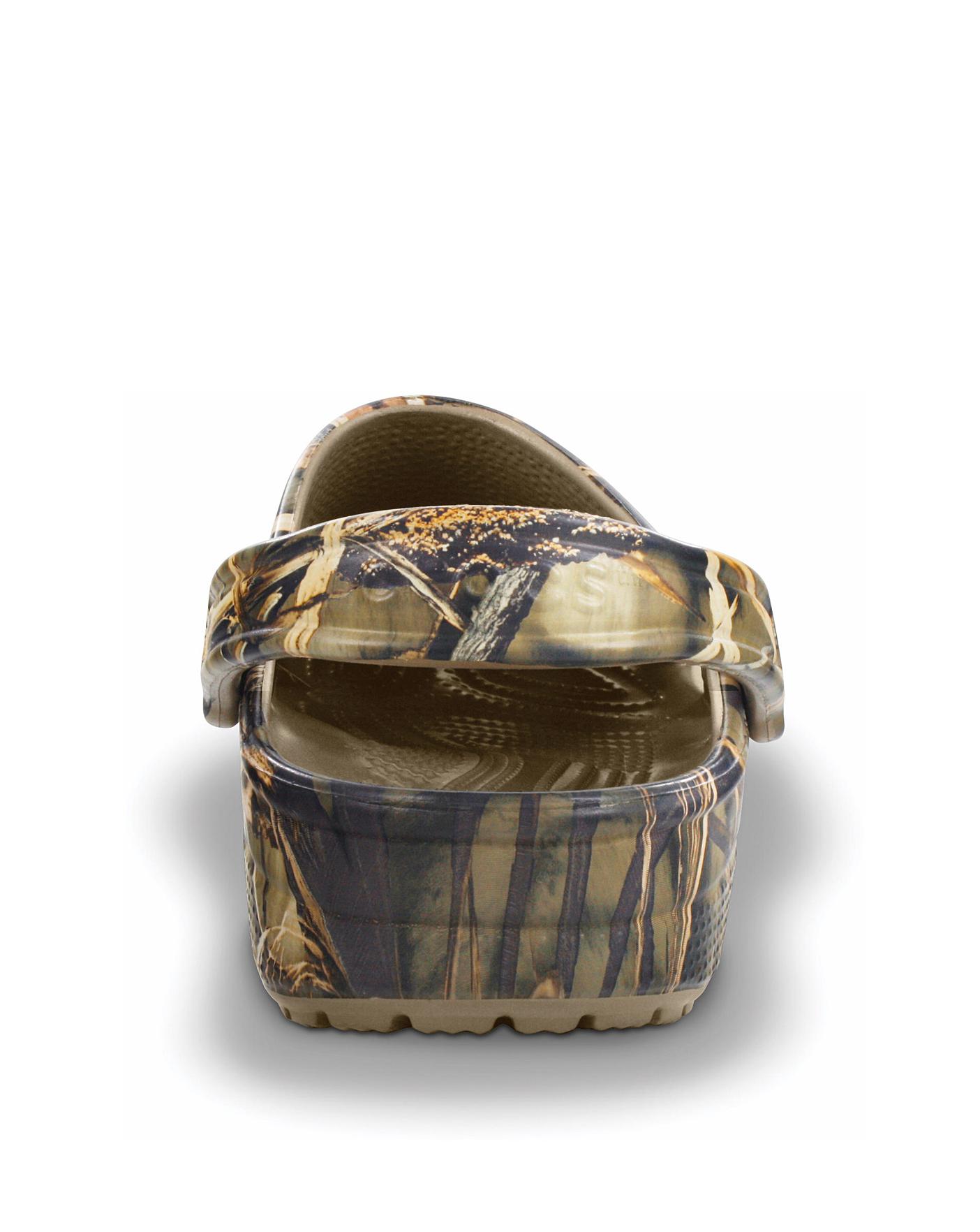 Men's crocs best sale classic realtree clogs