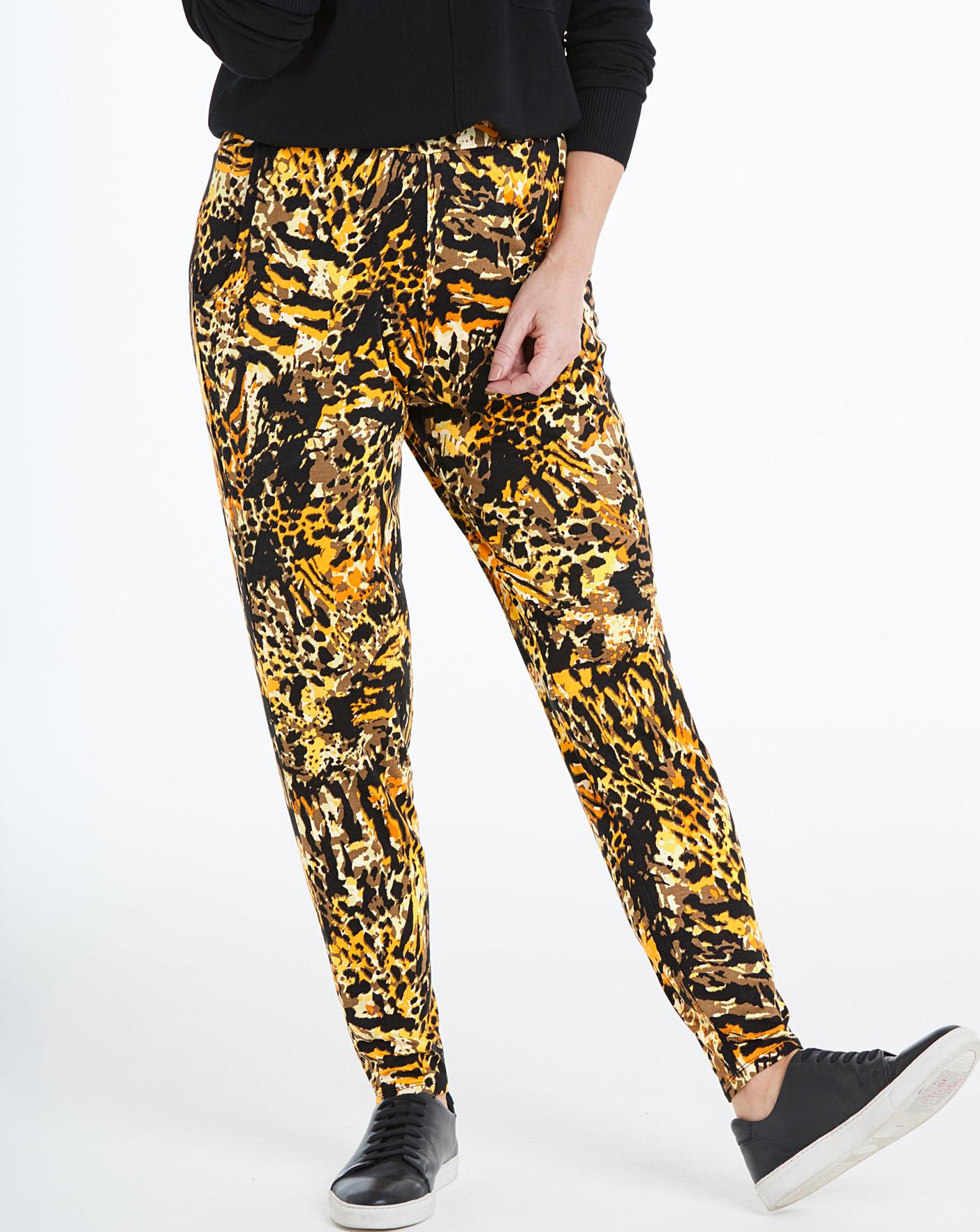 tapered harem trousers