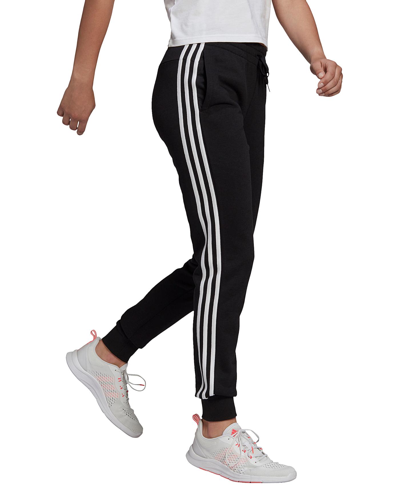 Striped hot sale pants adidas