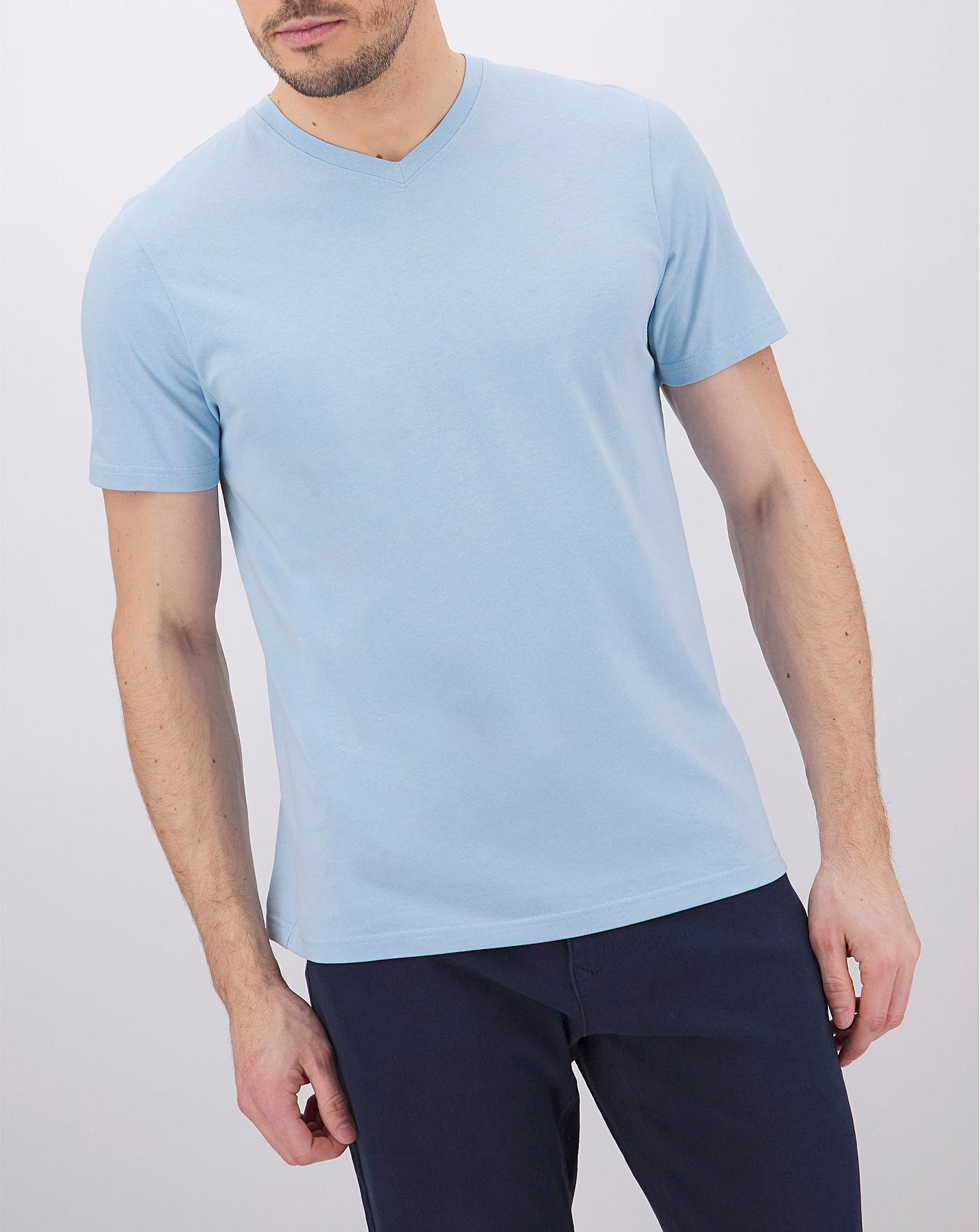 v neck t shirt style