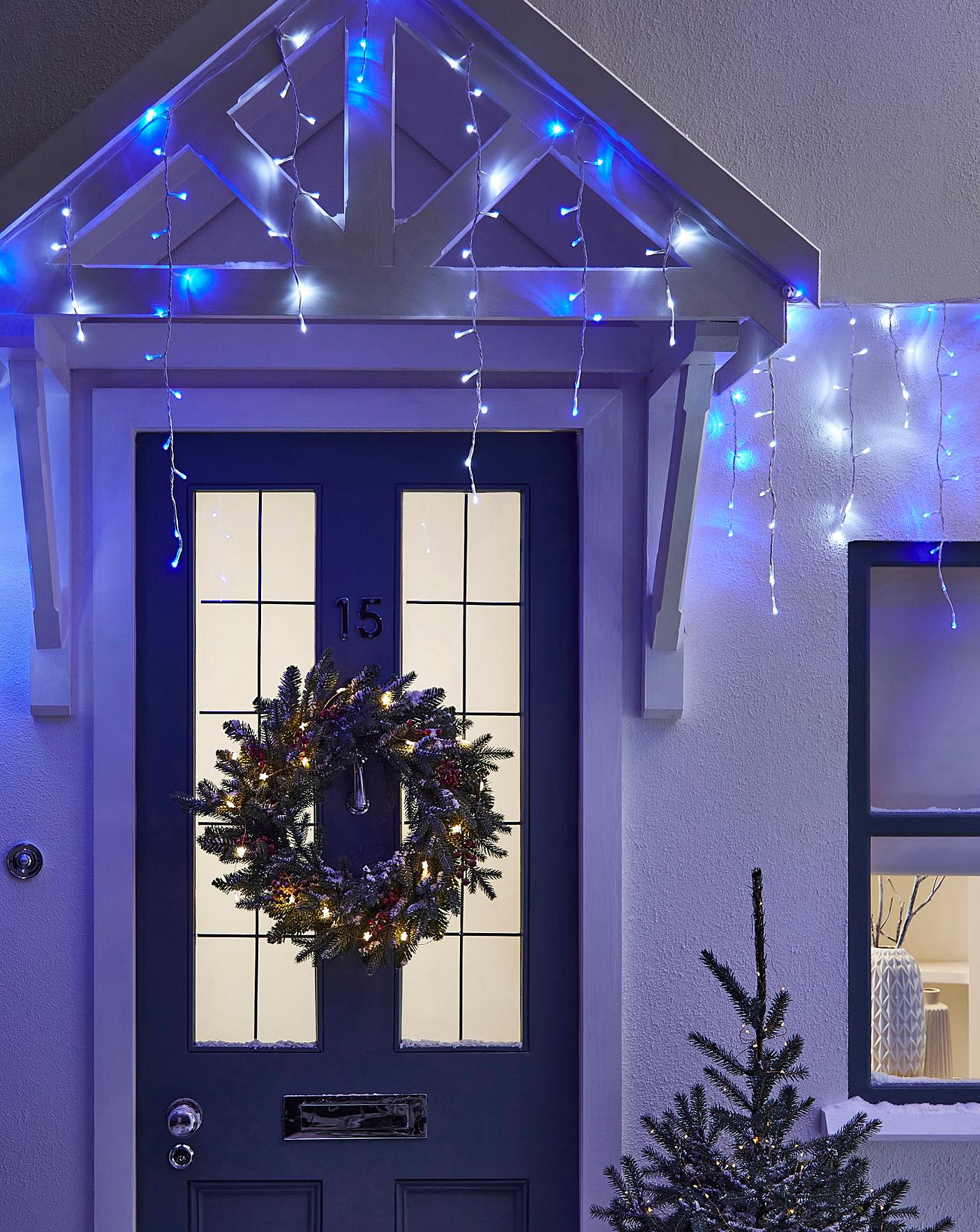 Blue and white icicle deals christmas lights