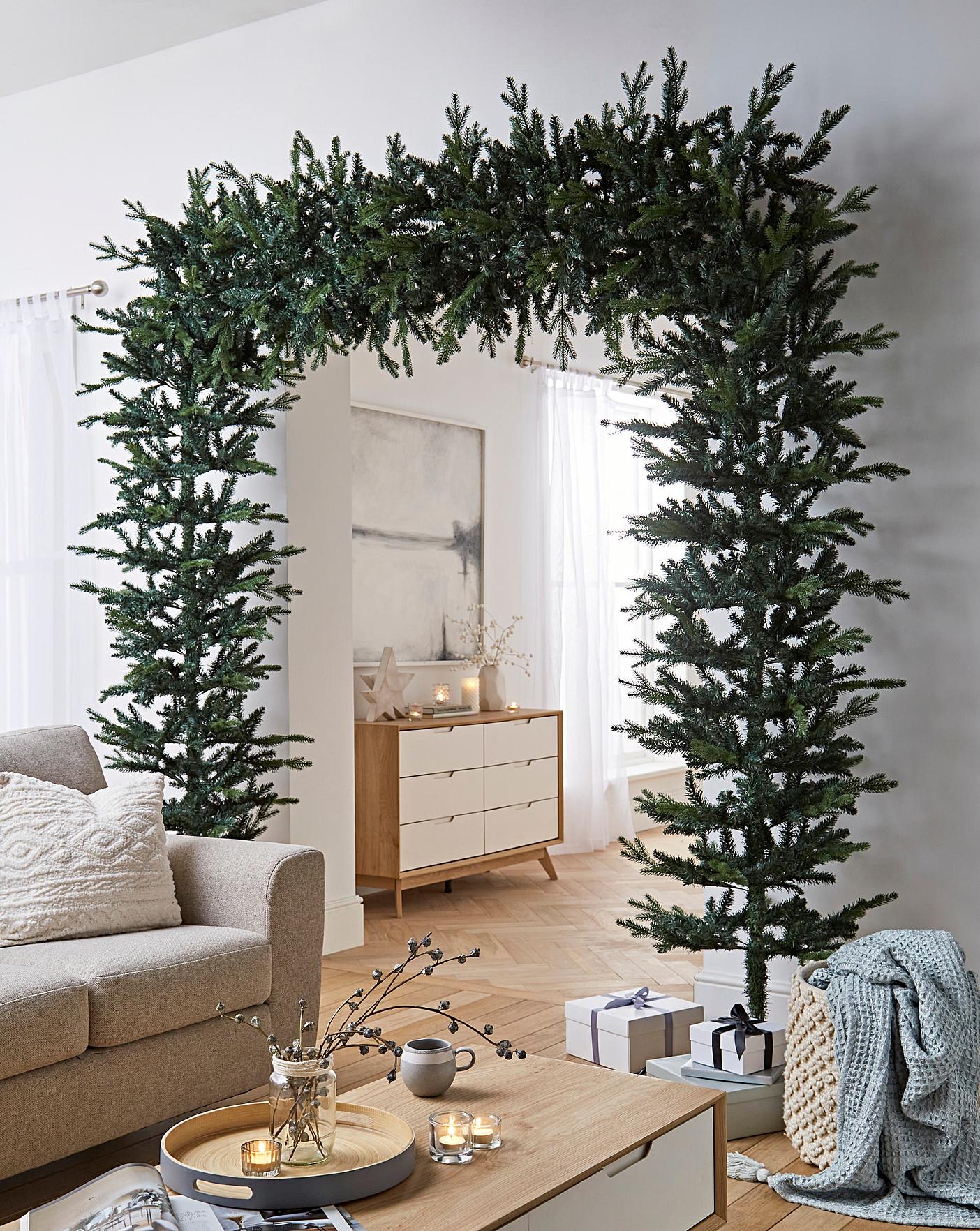 Helsinki 8ft Christmas Tree Arch