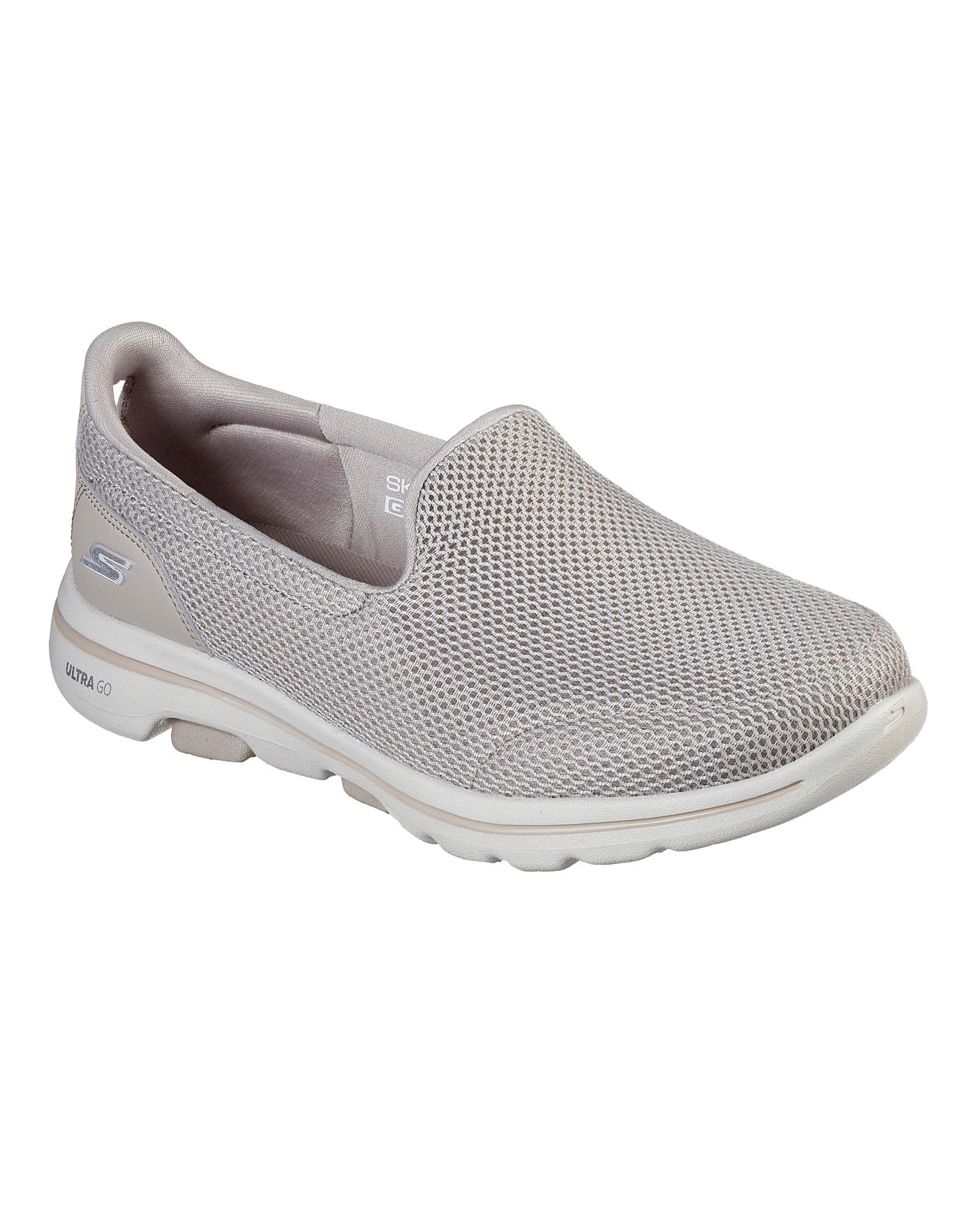 trainers to walk in