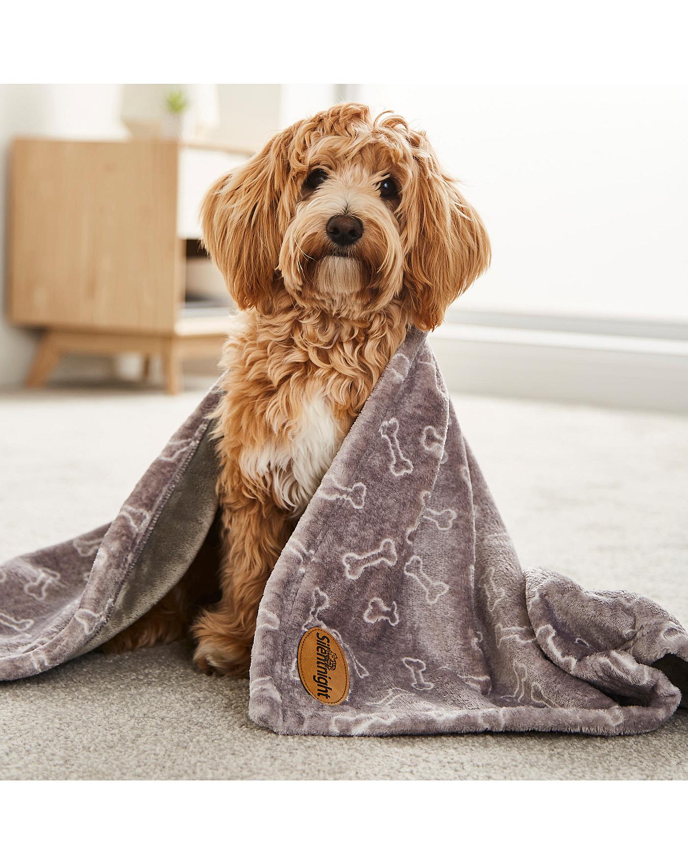 silent night waterproof dog blanket