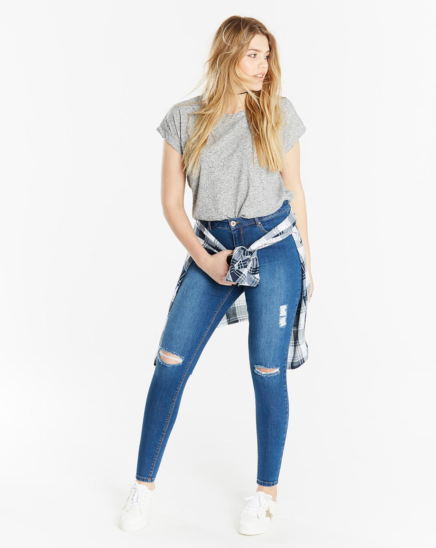 chloe ripped jeans