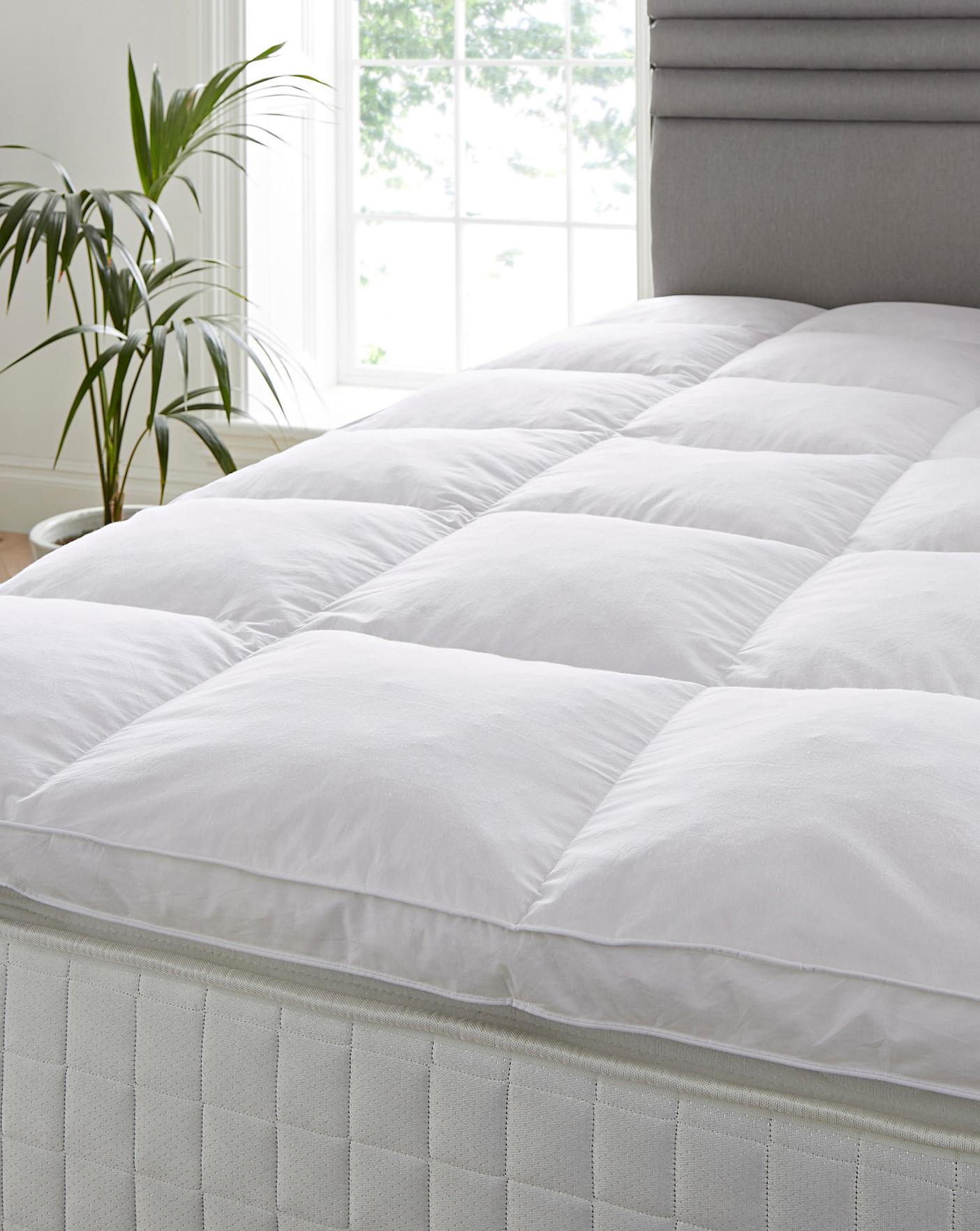 Duck Feather 5cm Mattress Topper Marisota