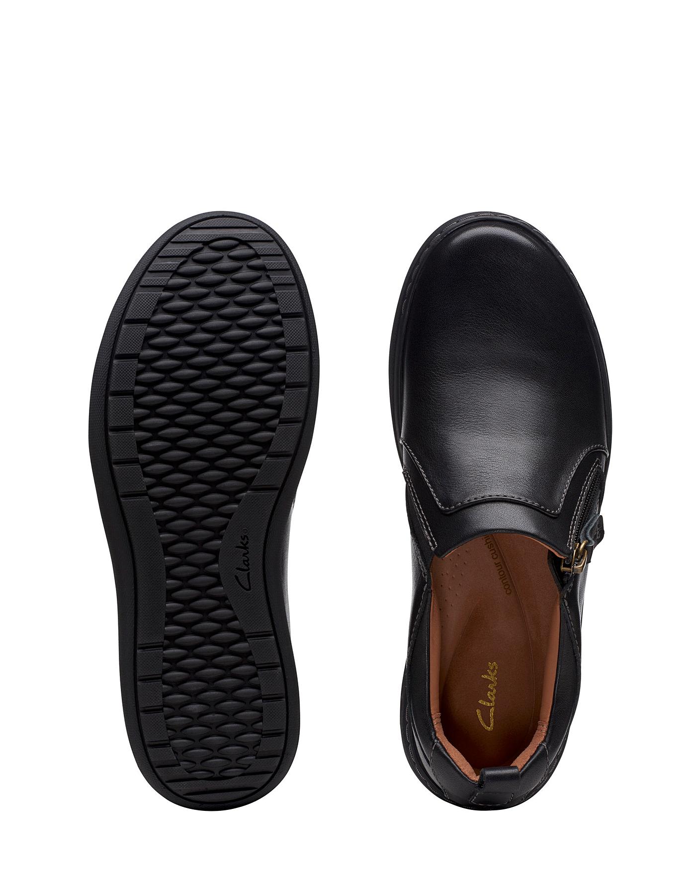 Clarks black outlet sandals sale