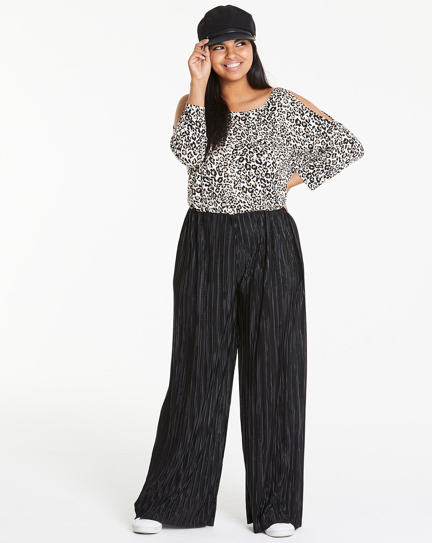Plisse Wide Leg Trousers | Simply Be