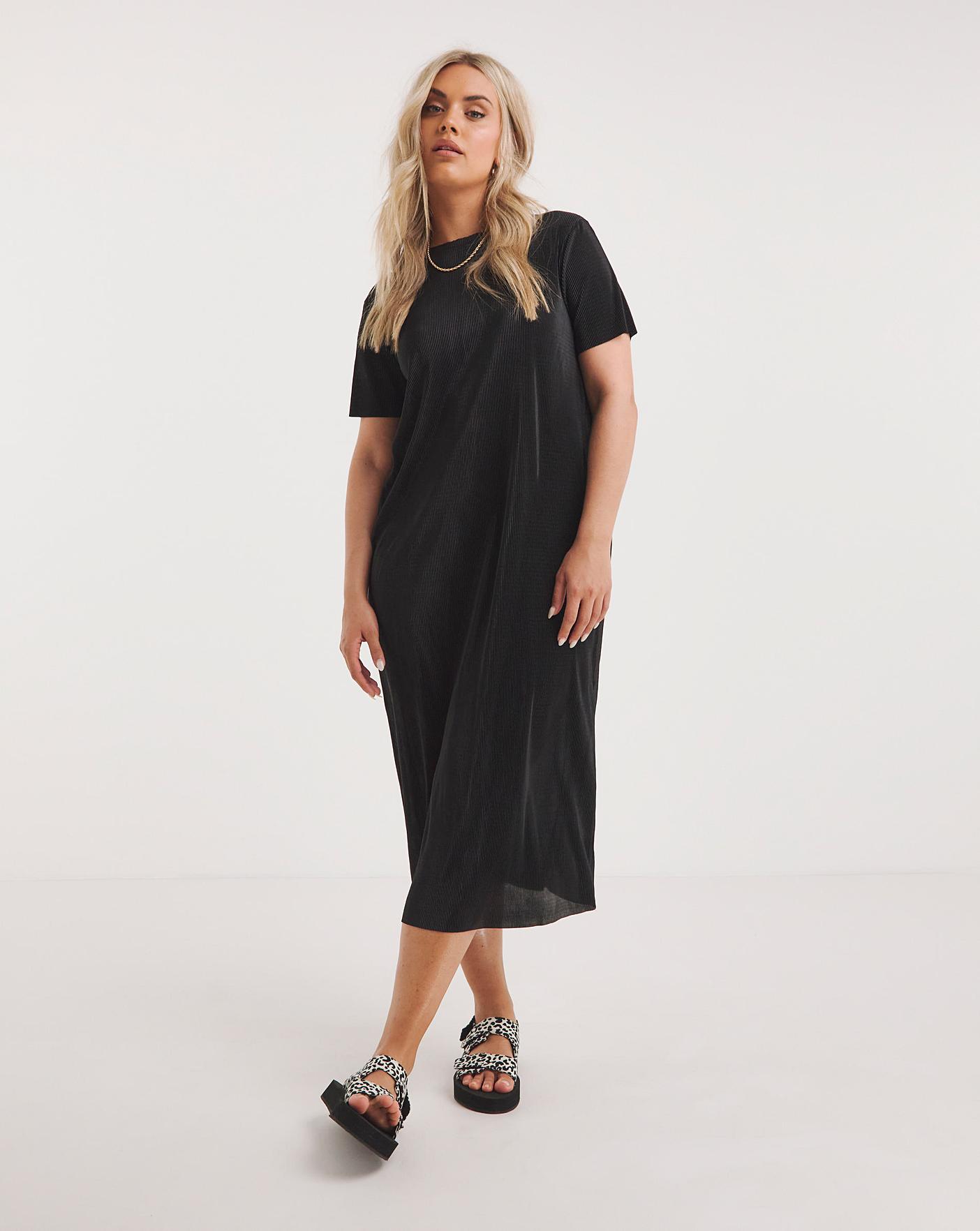 Black t best sale shirt dress midi