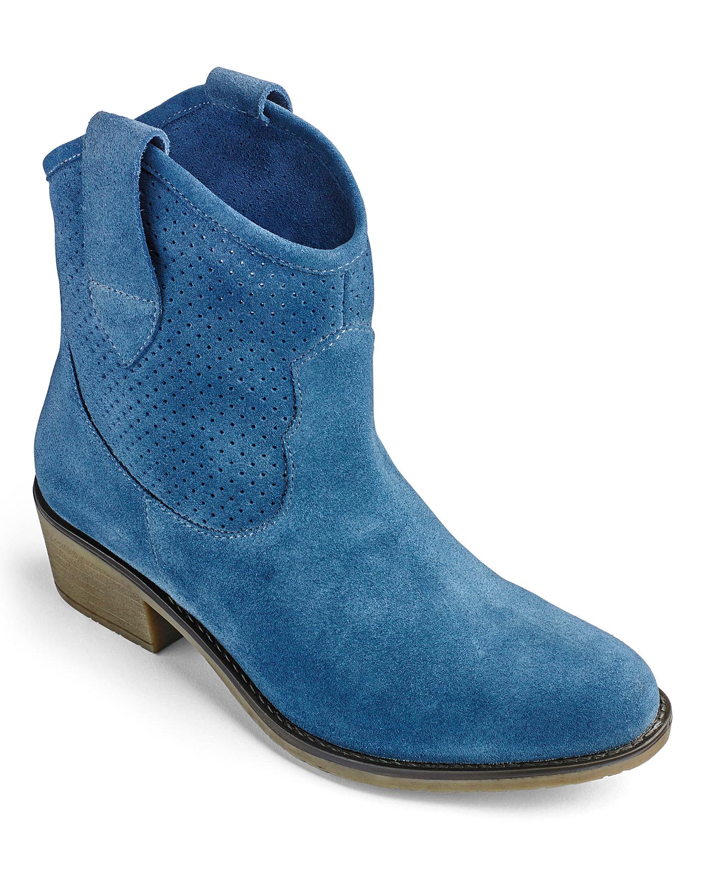 Heavenly Soles Ankle Boots E Fit 