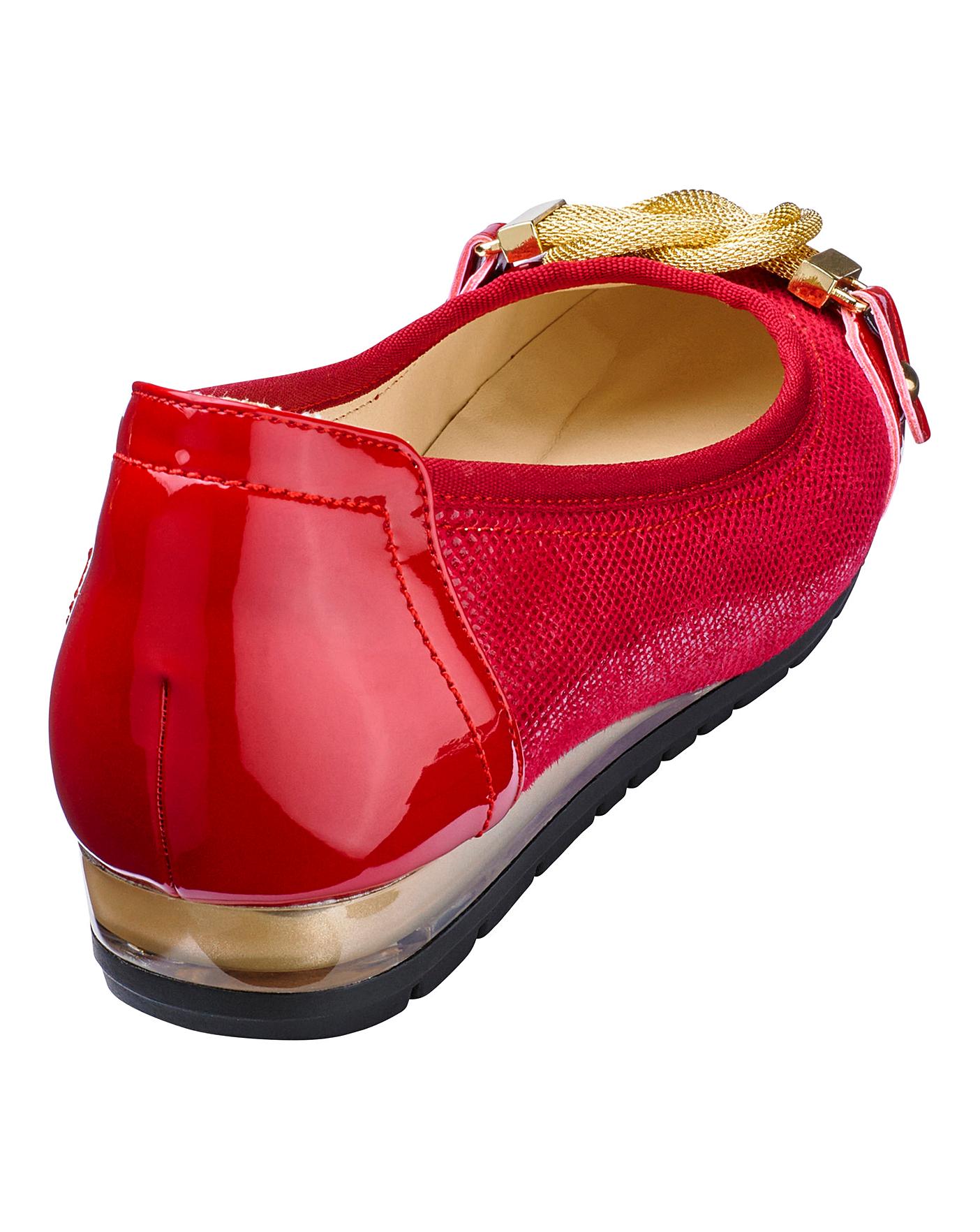 Heavenly Soles Trim Shoes E Fit Crazy Clearance