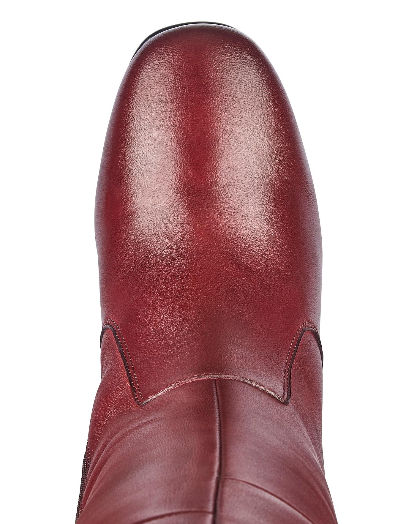 what does leather upper mean on boots