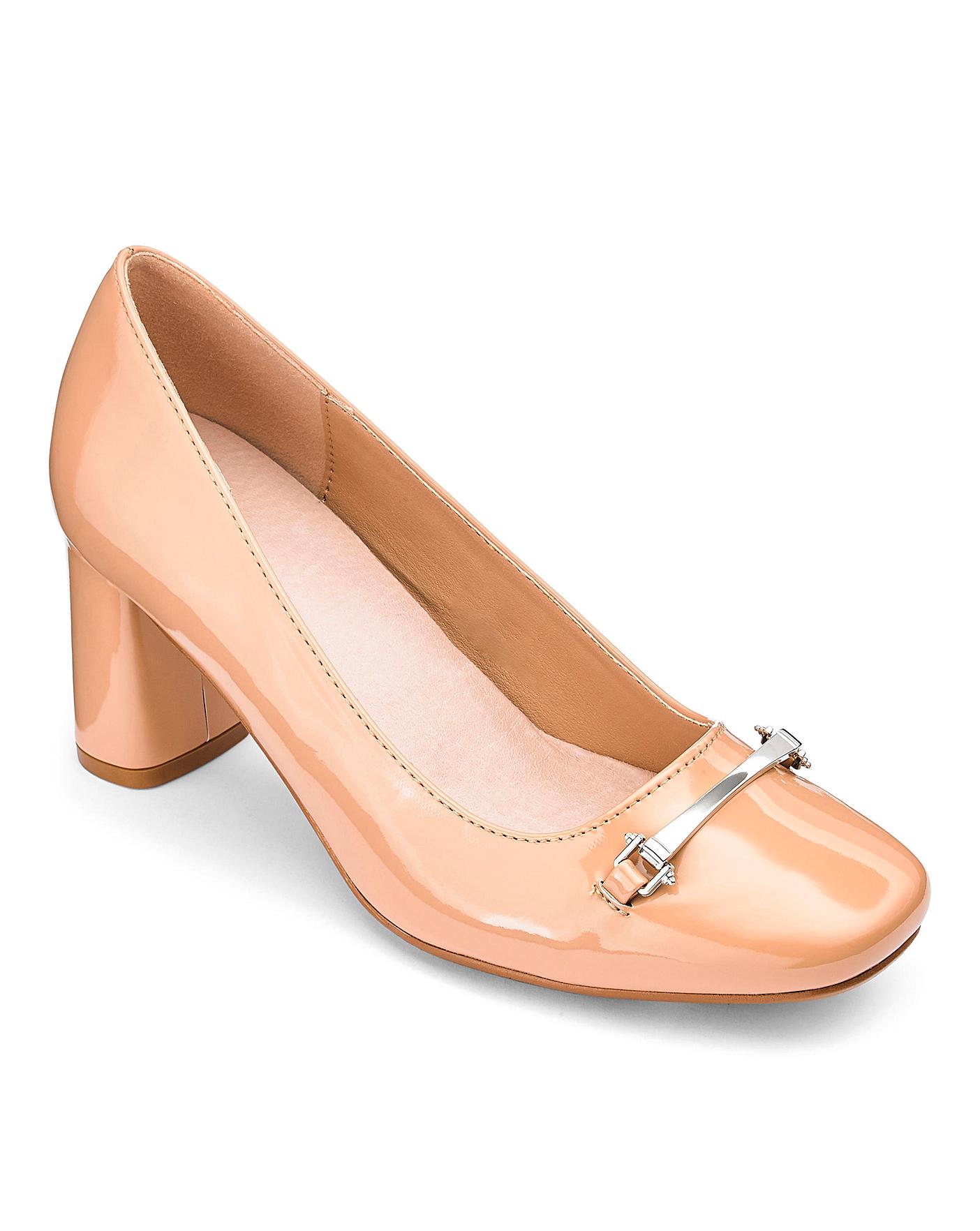 eee court shoes