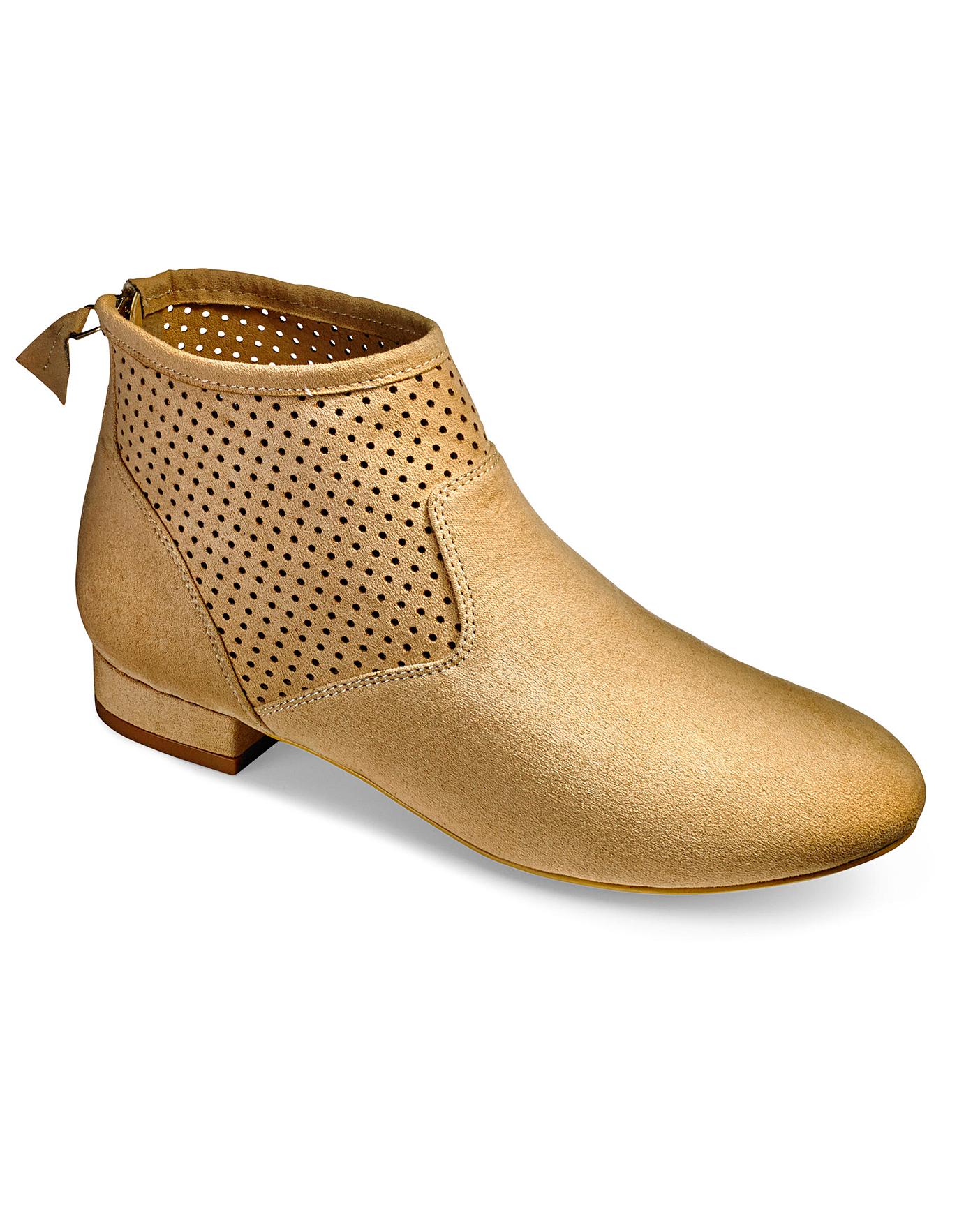 Sole Diva Back Zip Boots E Fit | Simply Be
