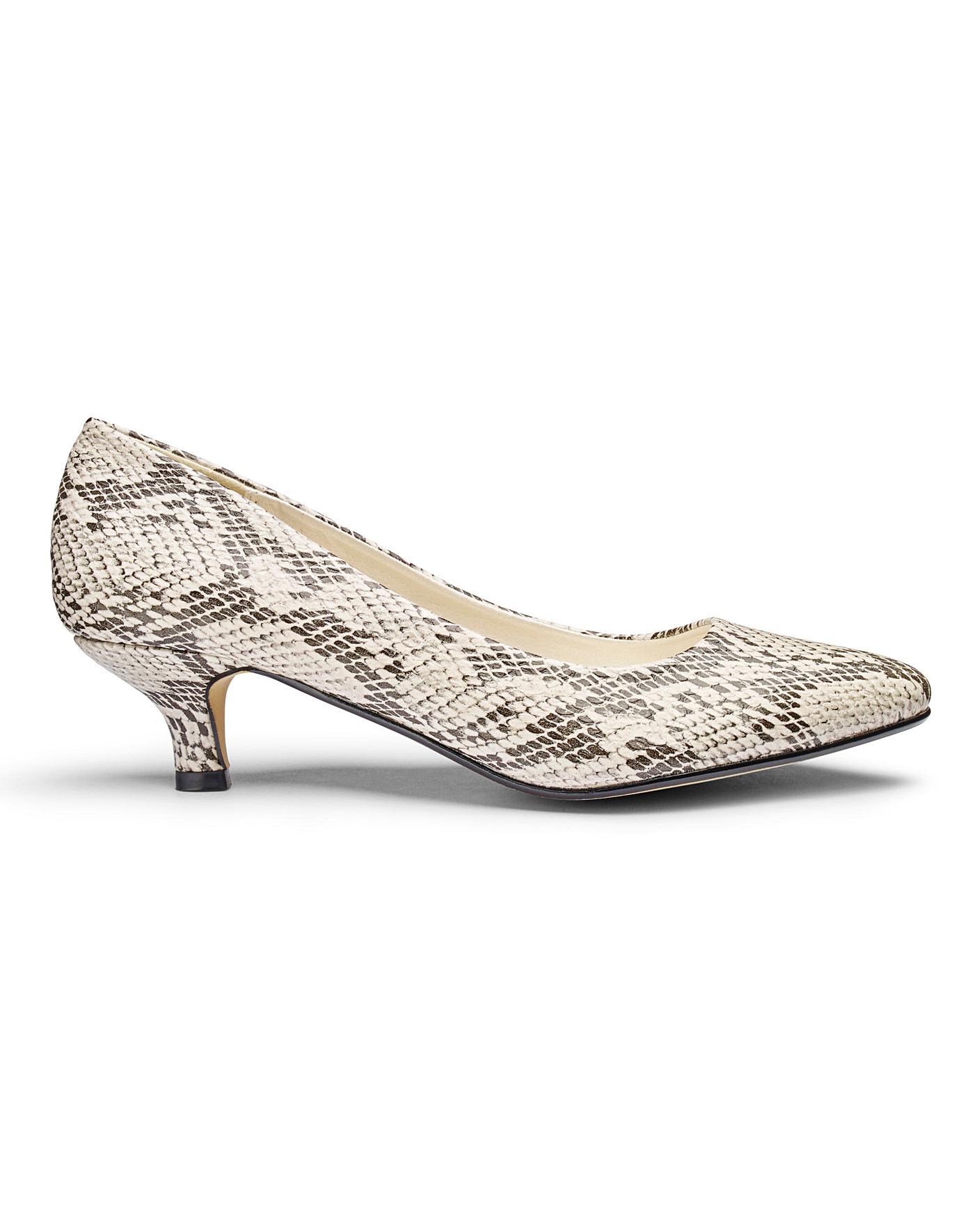 heavenly soles mary jane shoes