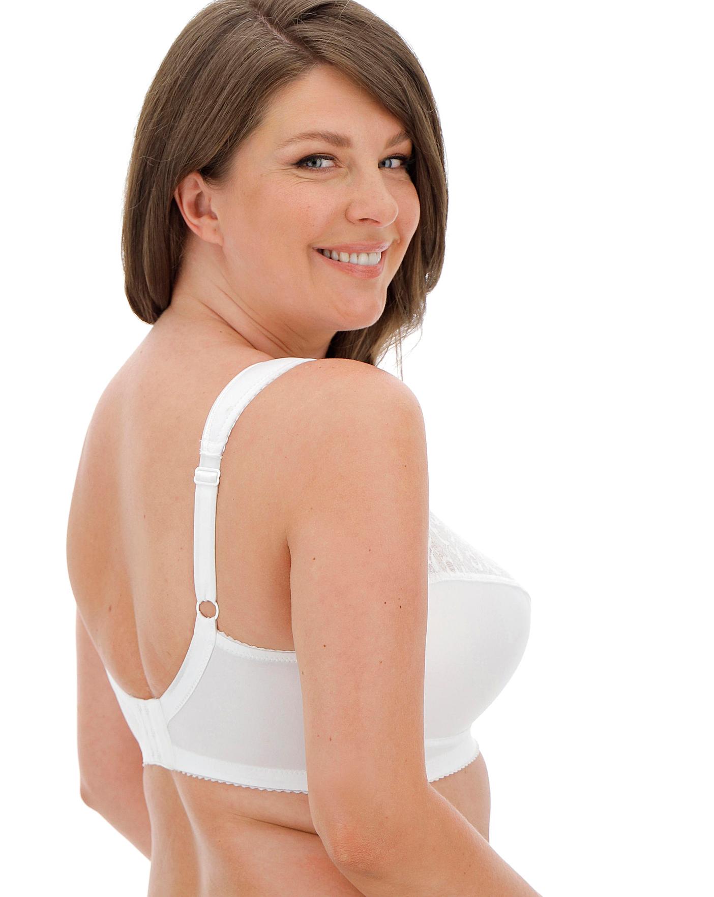 This non-wired bra provides gentle uplift for the bust. 
