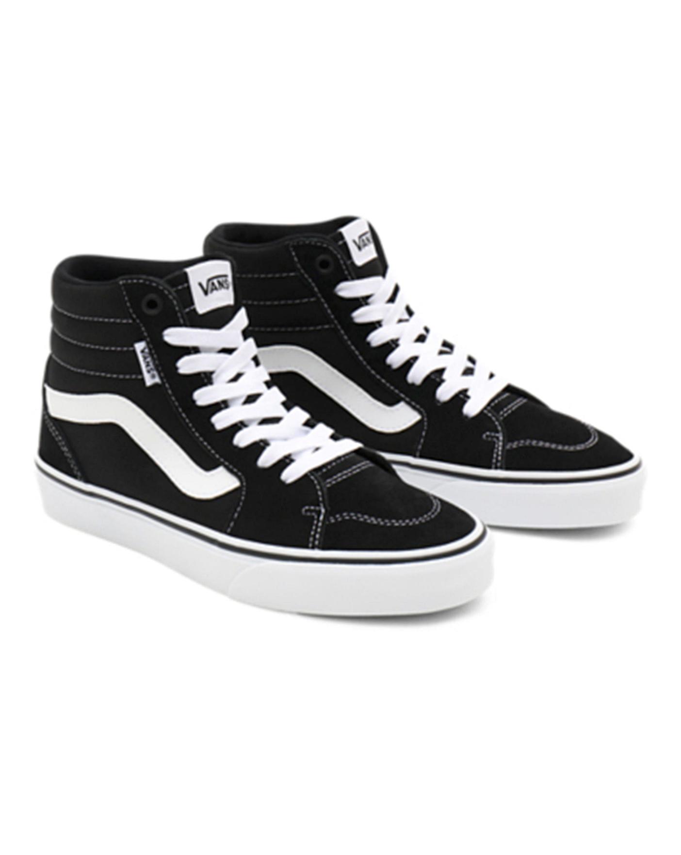 Vans low tops deals black and white