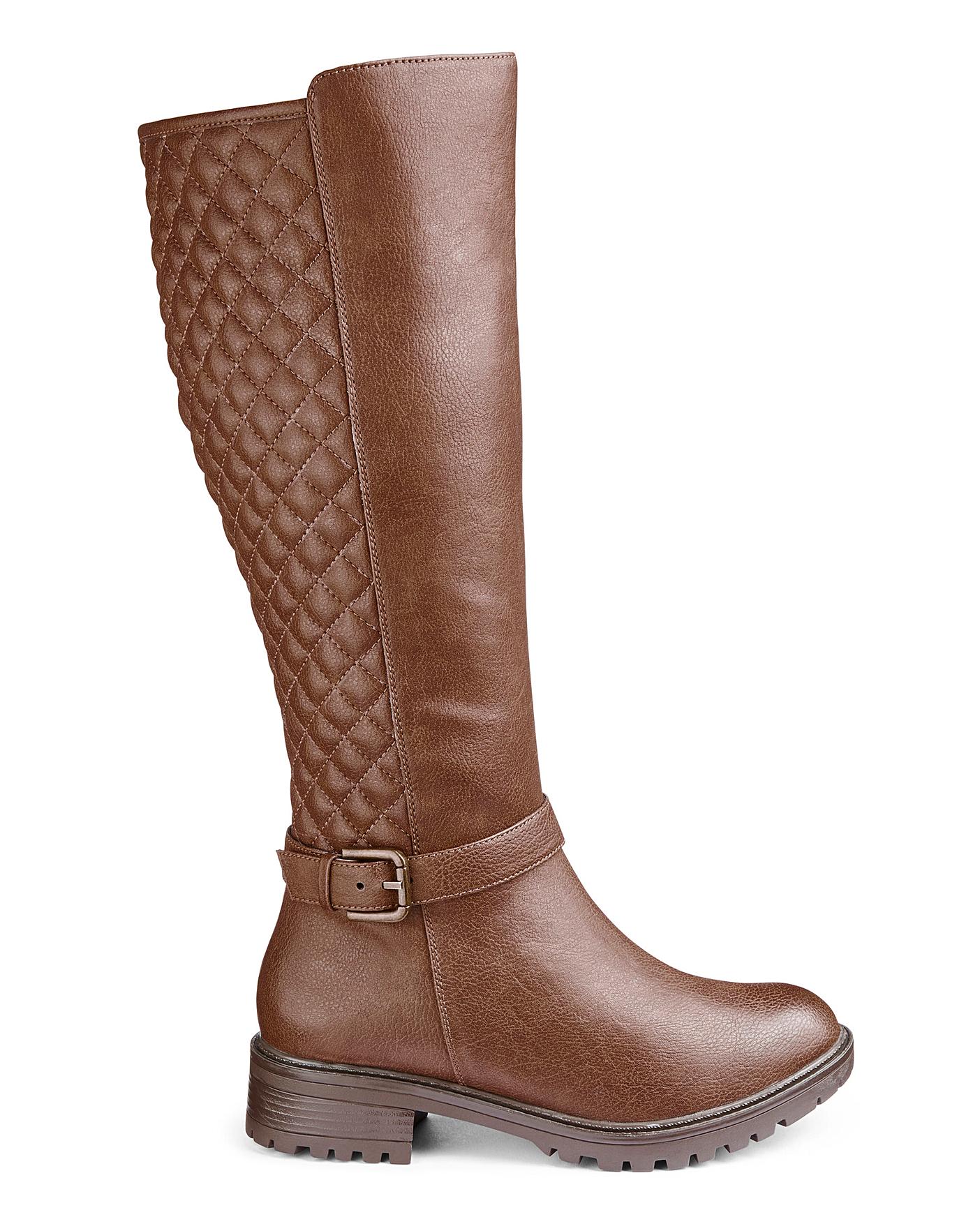 wide leg boots