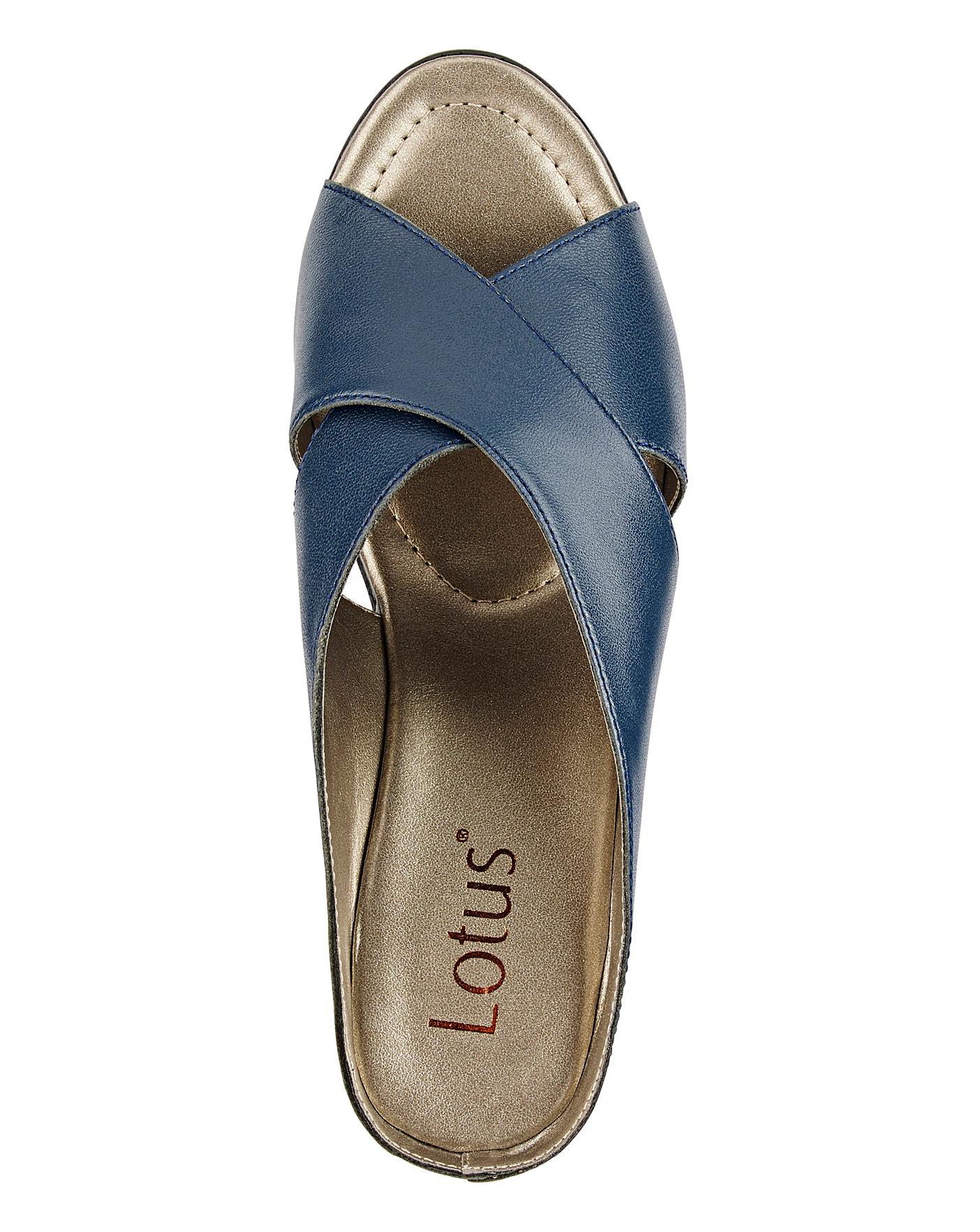 lotus trino sandals