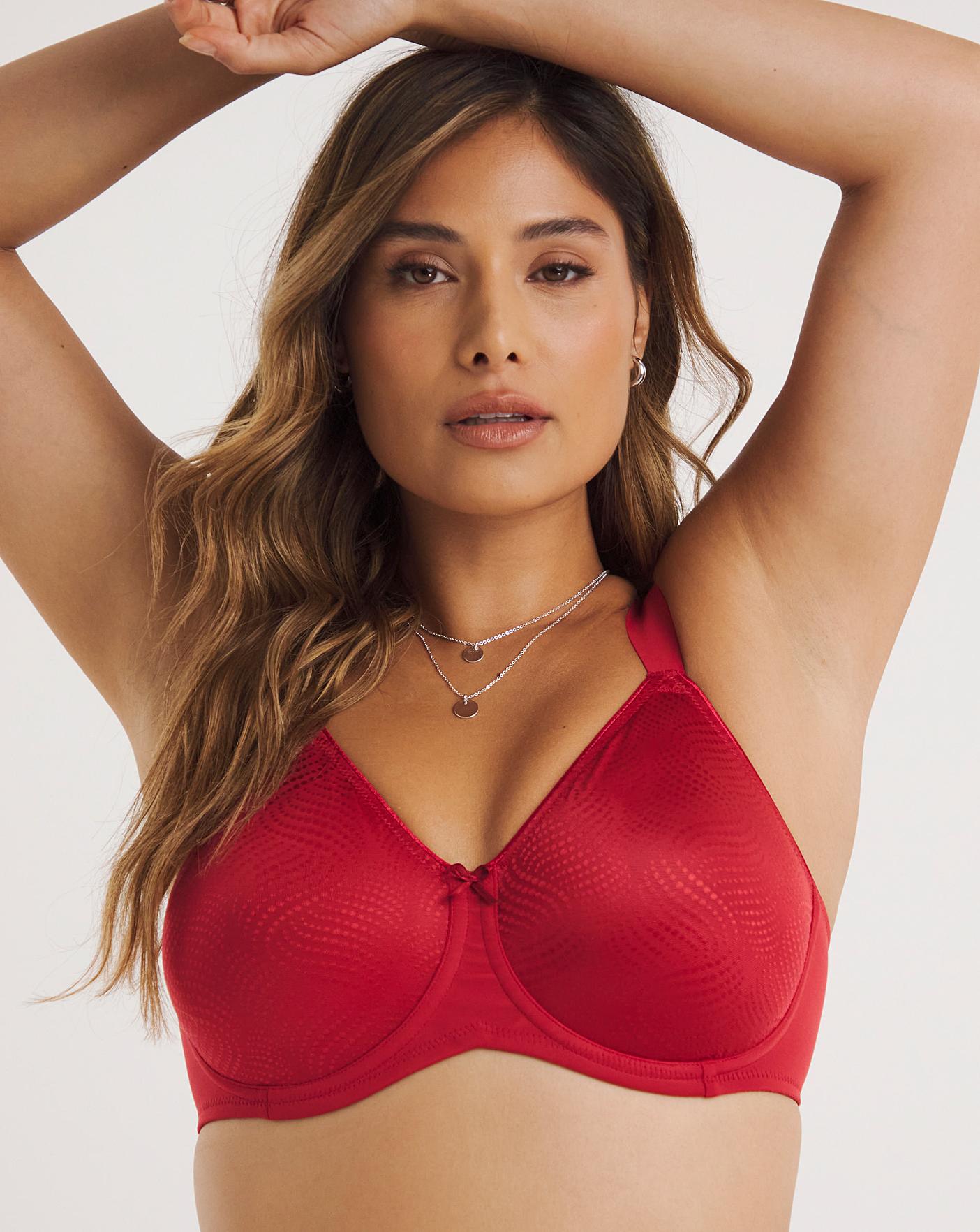 This Essential Minimiser bra from Triumph wired is an on-trend