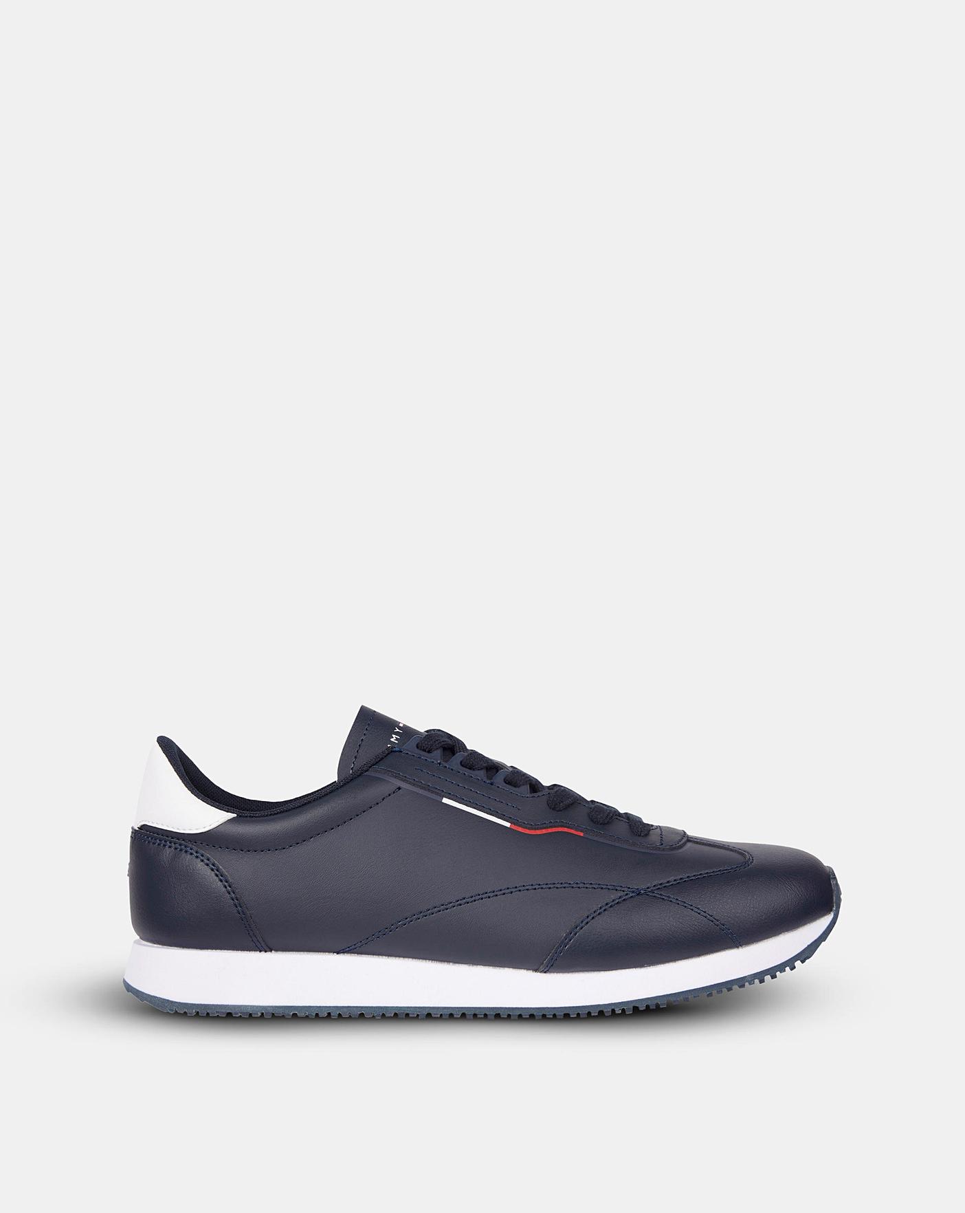 Runner Lo Leather Trainer