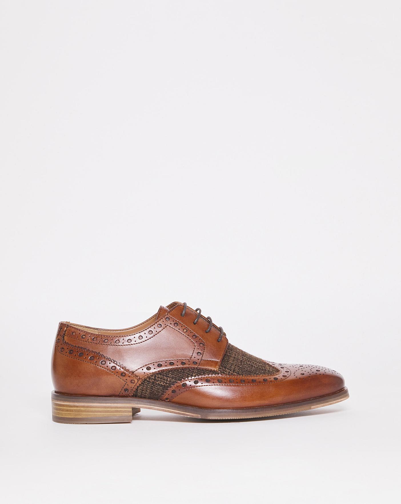 Leather Brogue Wide Fit