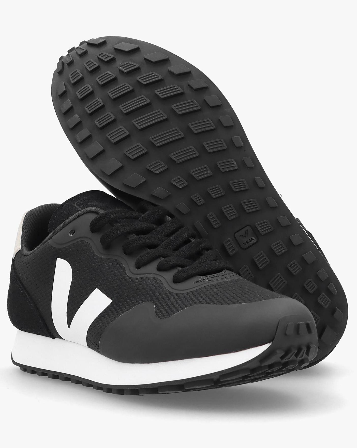 Veja SDU Black White TPU B-Mesh Trainers Simply Be