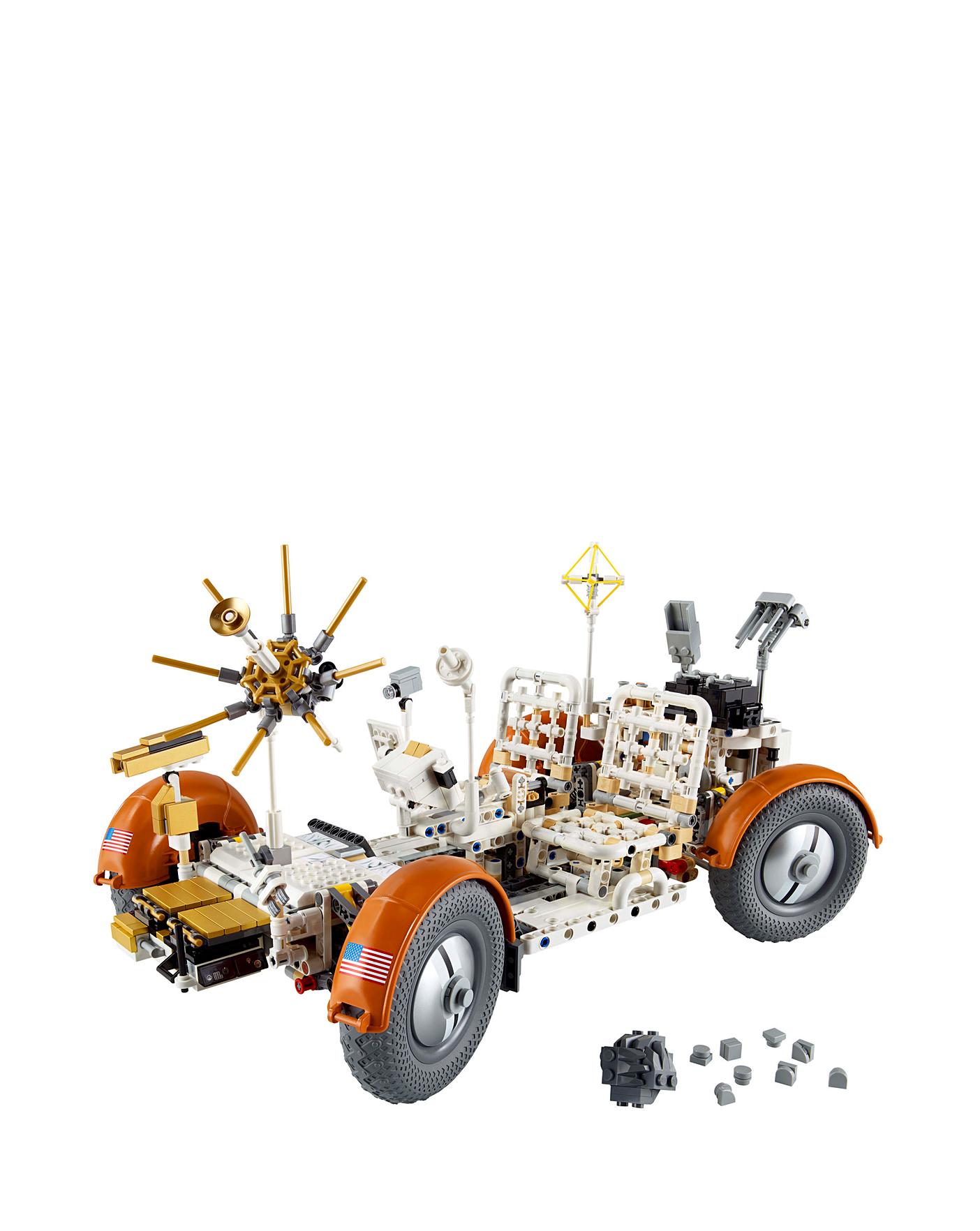 LEGO Technic NASA Apollo Lunar Roving Premier Man