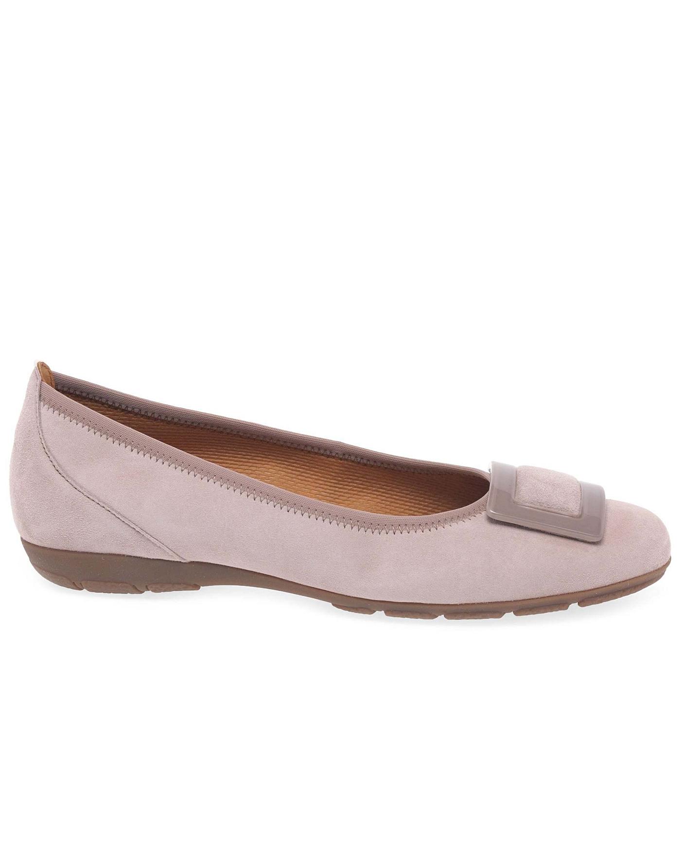 gabor flat pumps