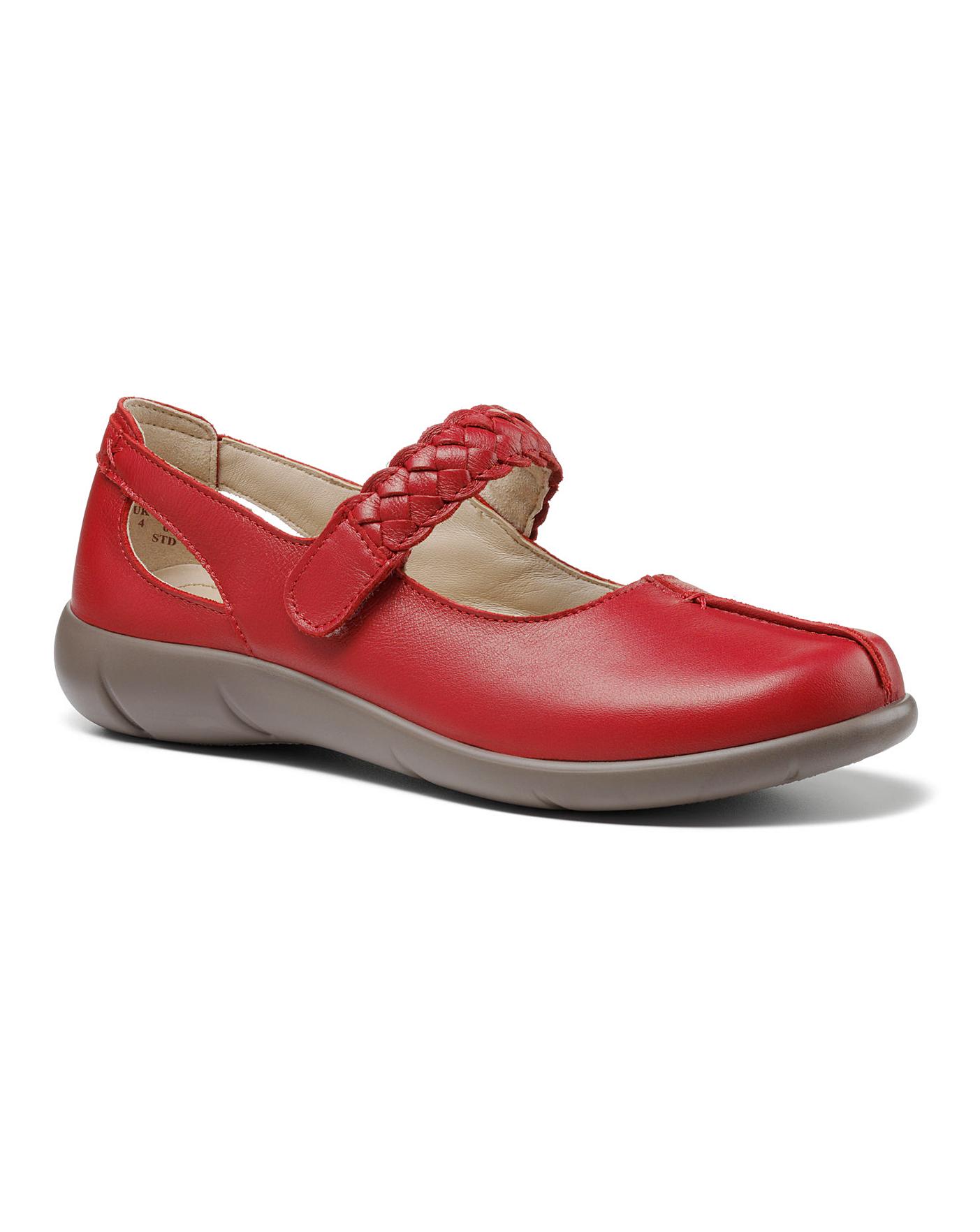extra wide mary jane shoes