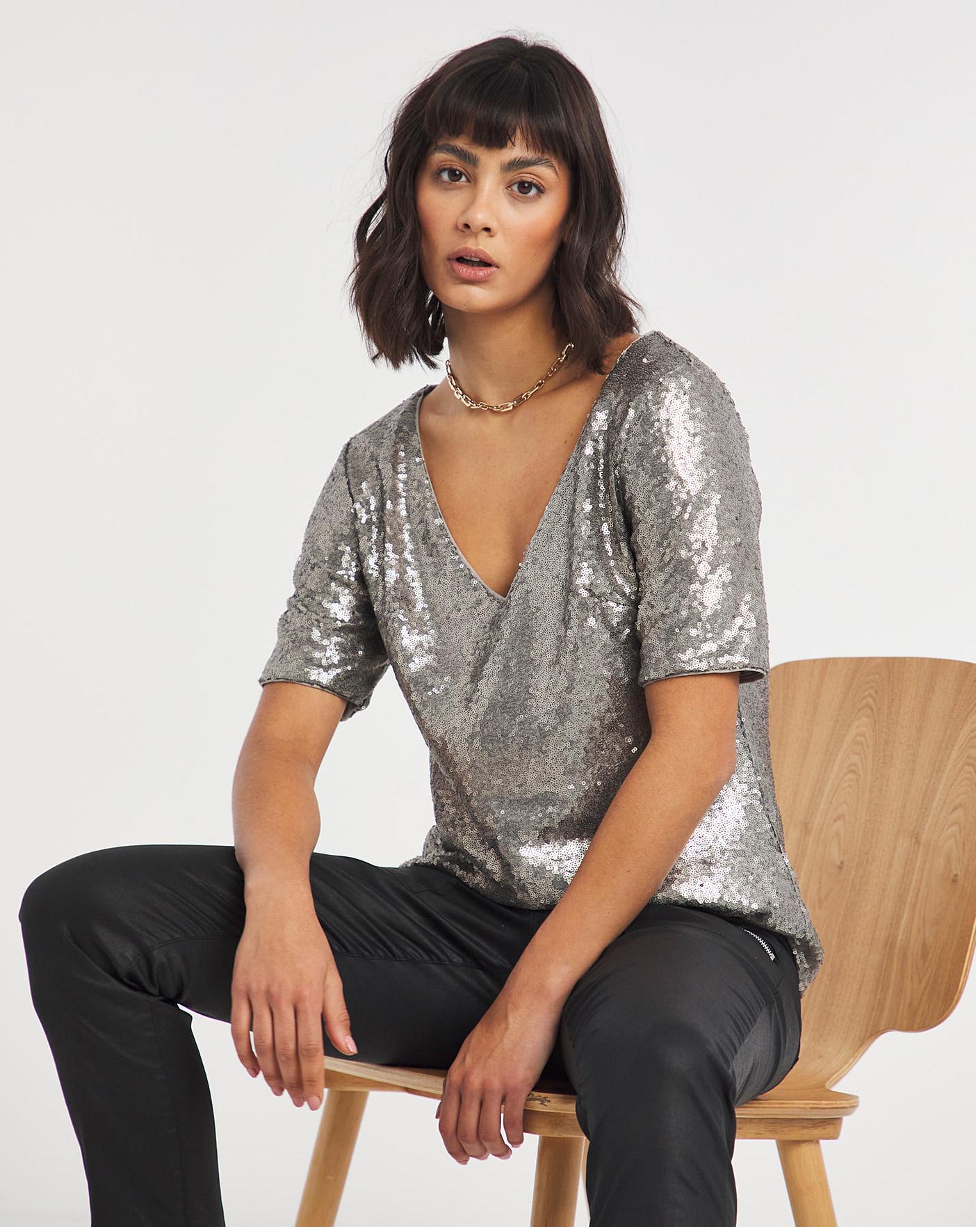 v neck sequin top