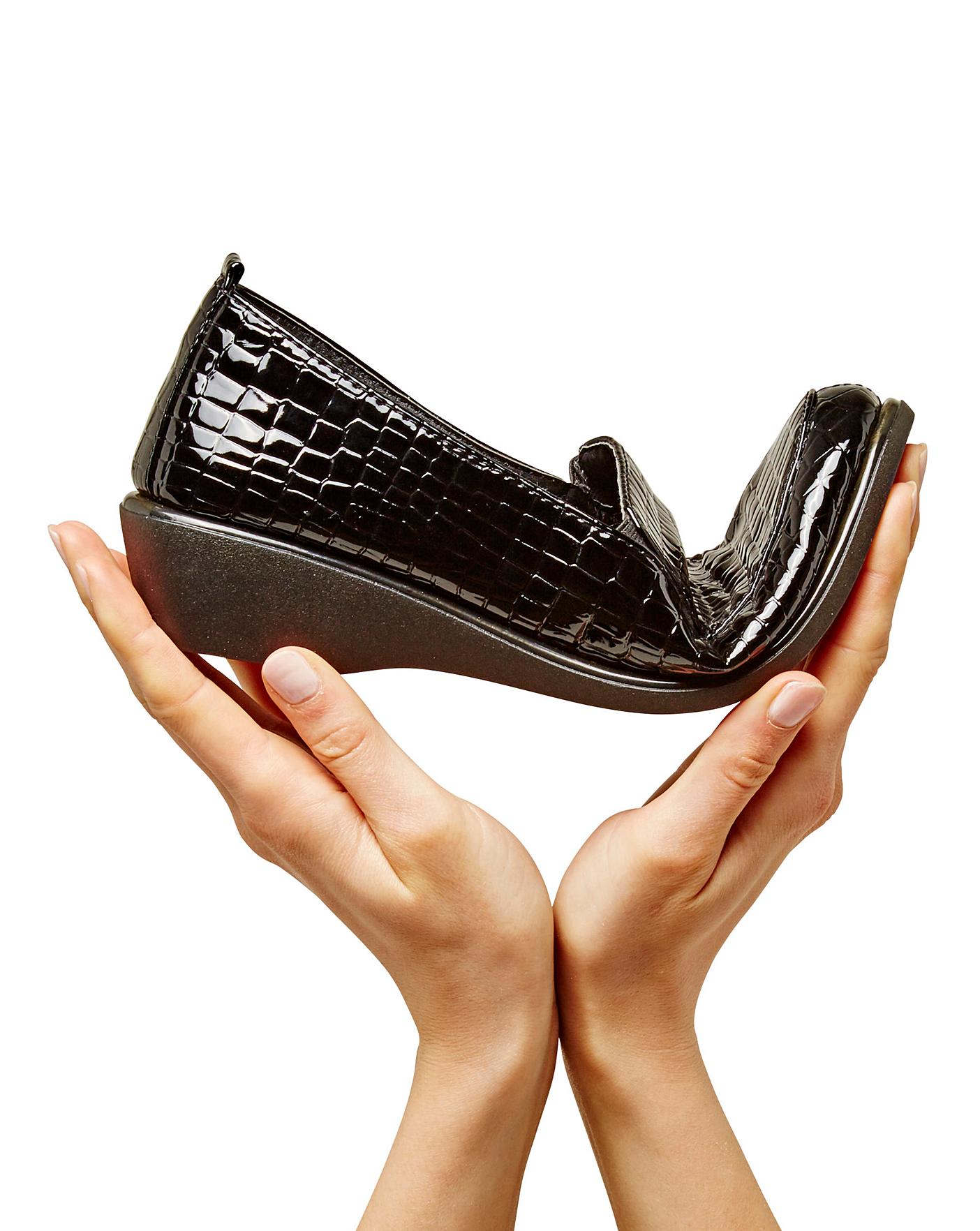 light flexible shoes