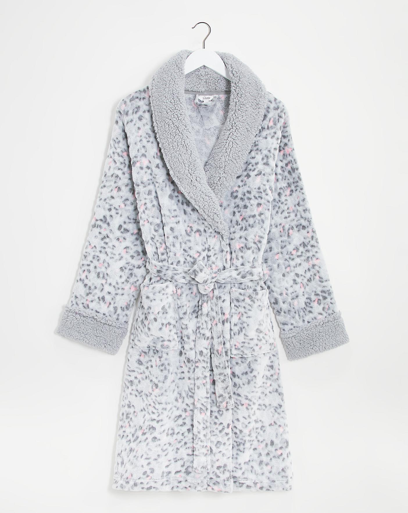 hollister dressing gown