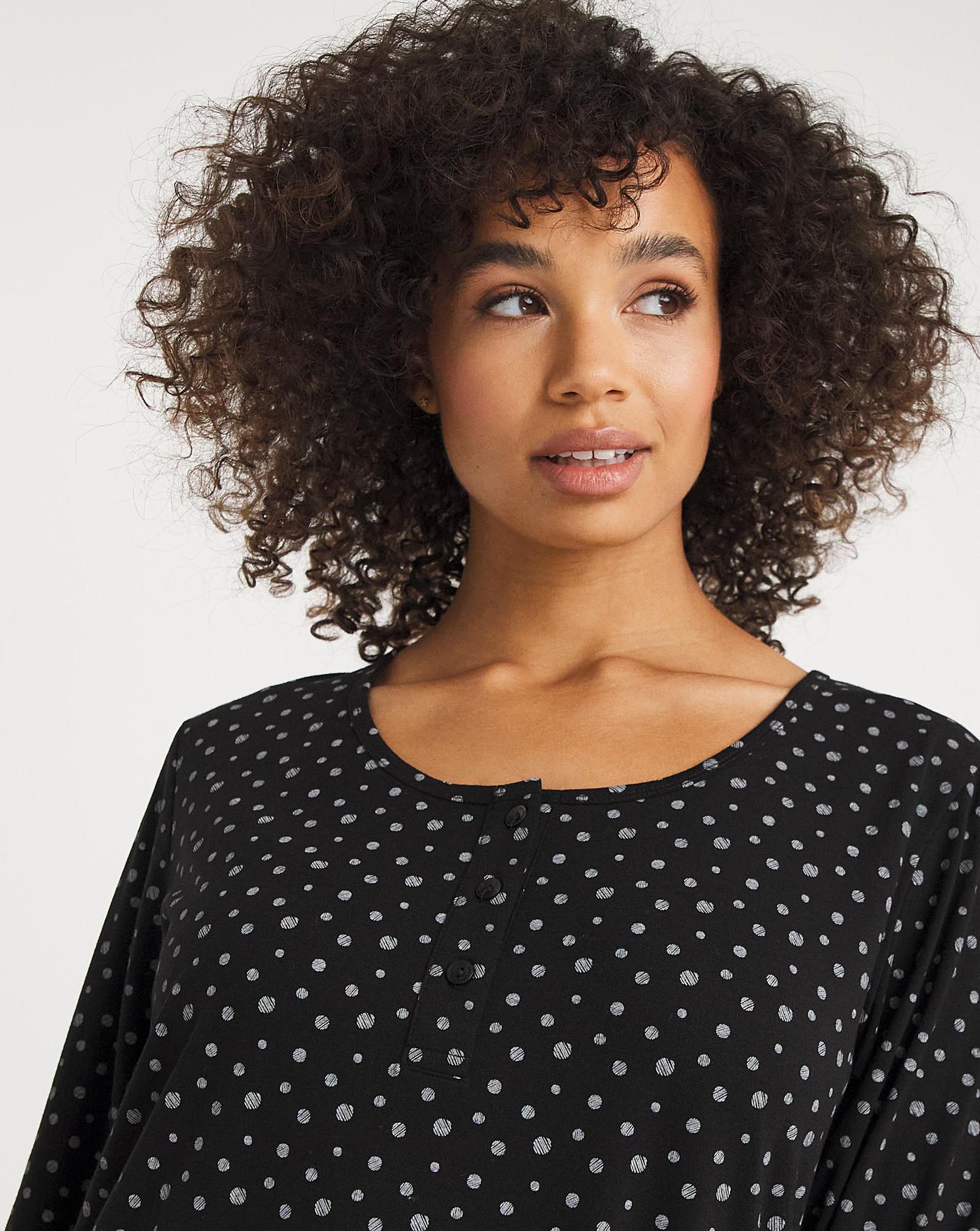 Pretty Lounge 'The Nightshirt' Ambrose Wilson