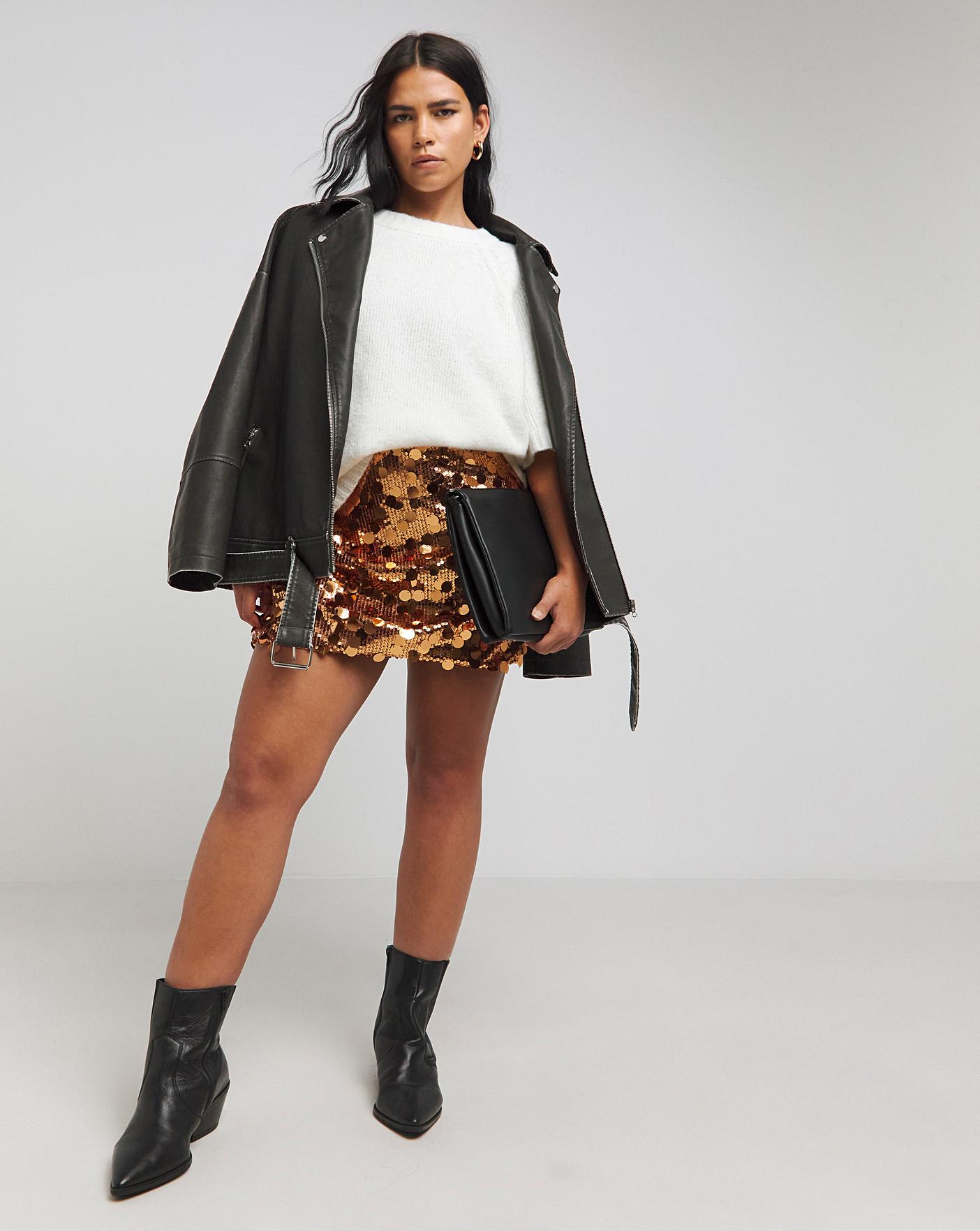 Sequin Mini Skirt Outfit Ideas Sequin Skirt Black And Gold Zara