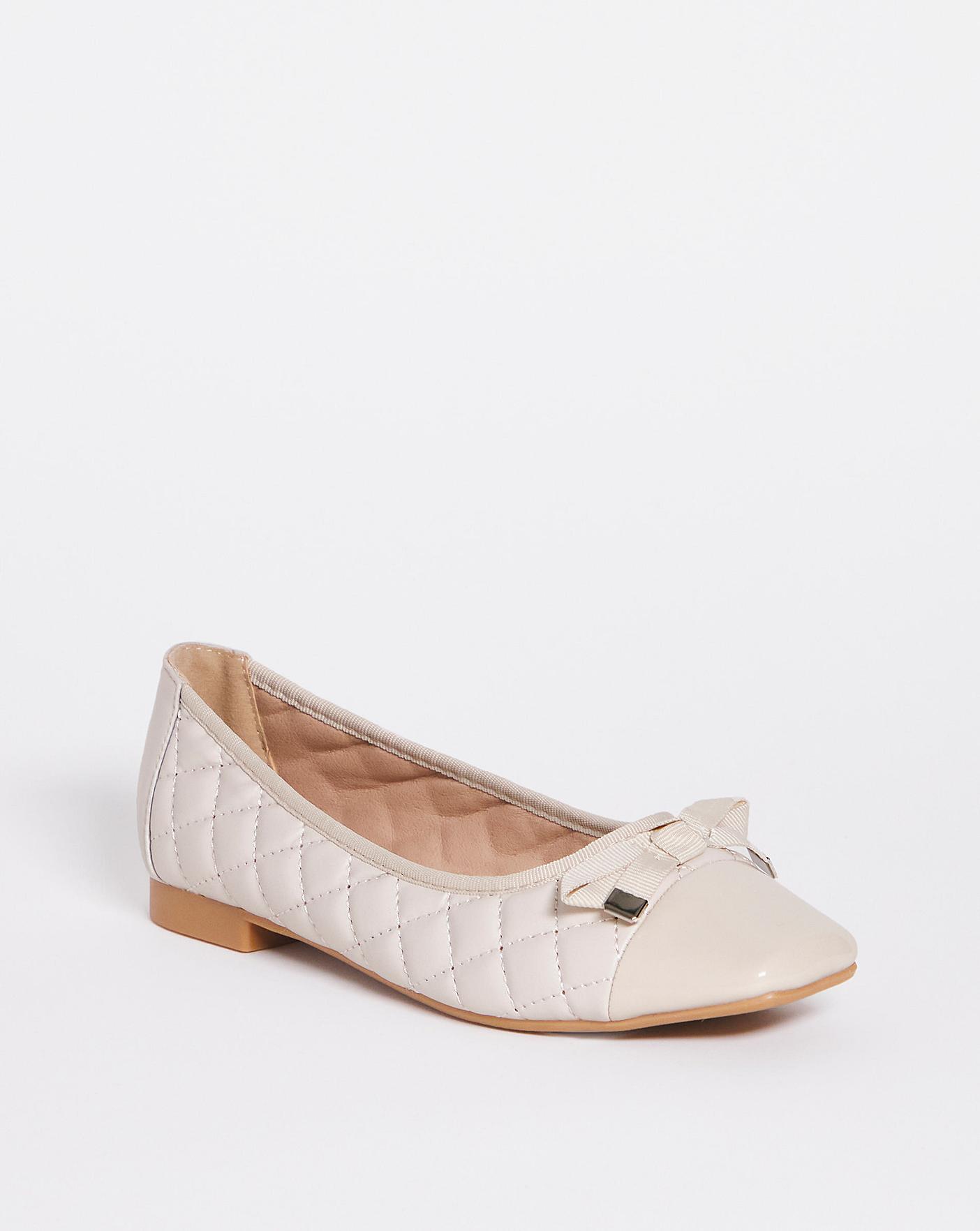 Quilted Square Toe Ballerina EEE Fit | Marisota