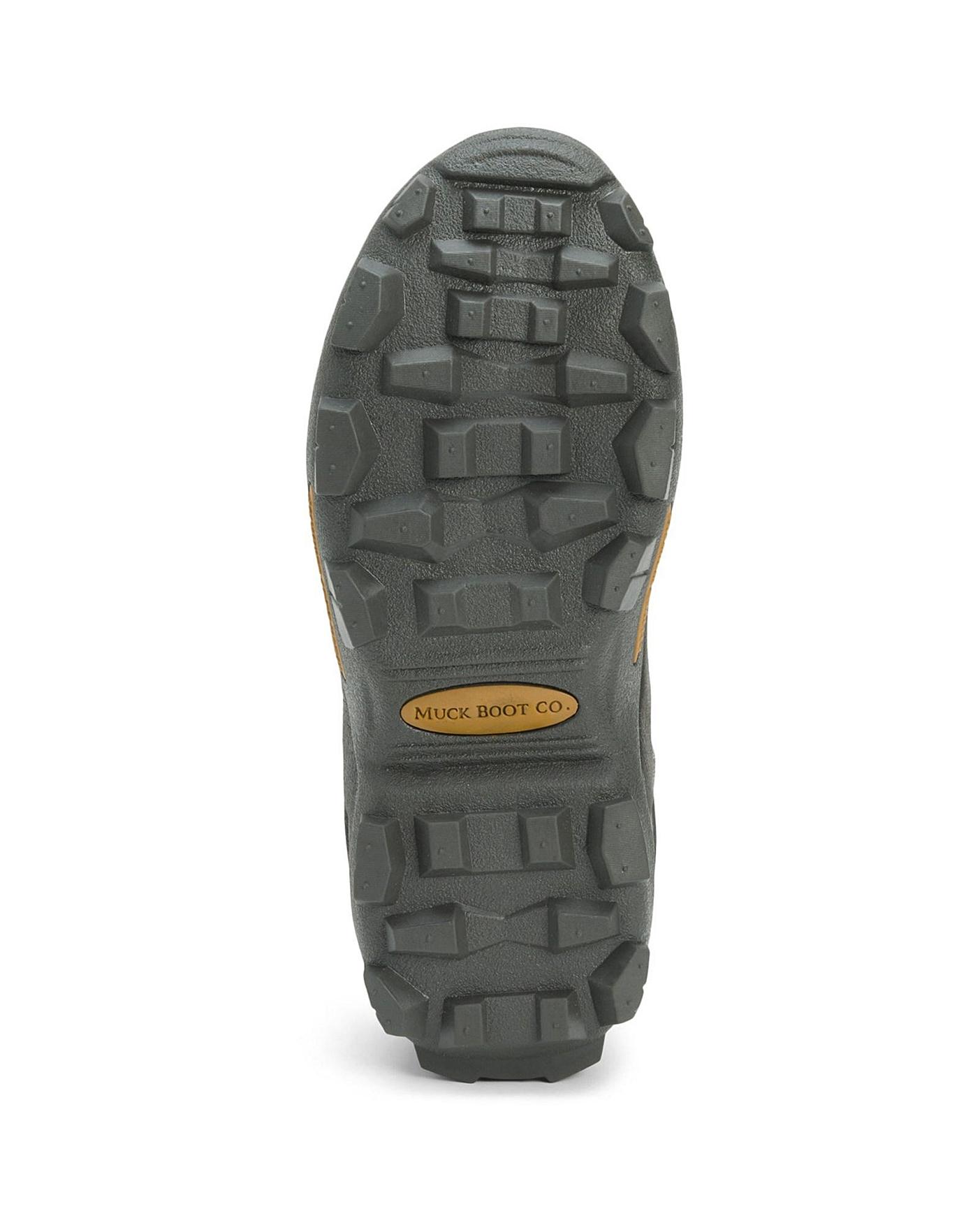 Muck boots shop with vibram sole