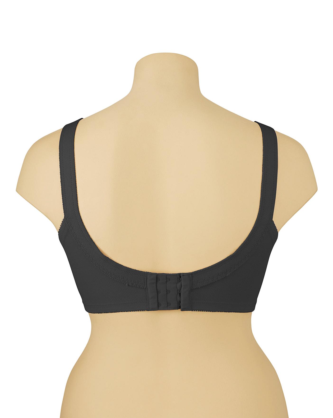 Buy Triumph Padded Non Wired Medium Coverage Push-Up Bra - Black at Rs.1899  online