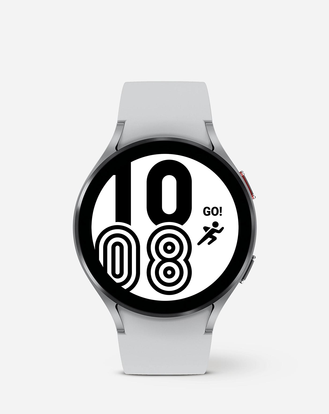 SAMSUNG Galaxy Watch4 | J D Williams