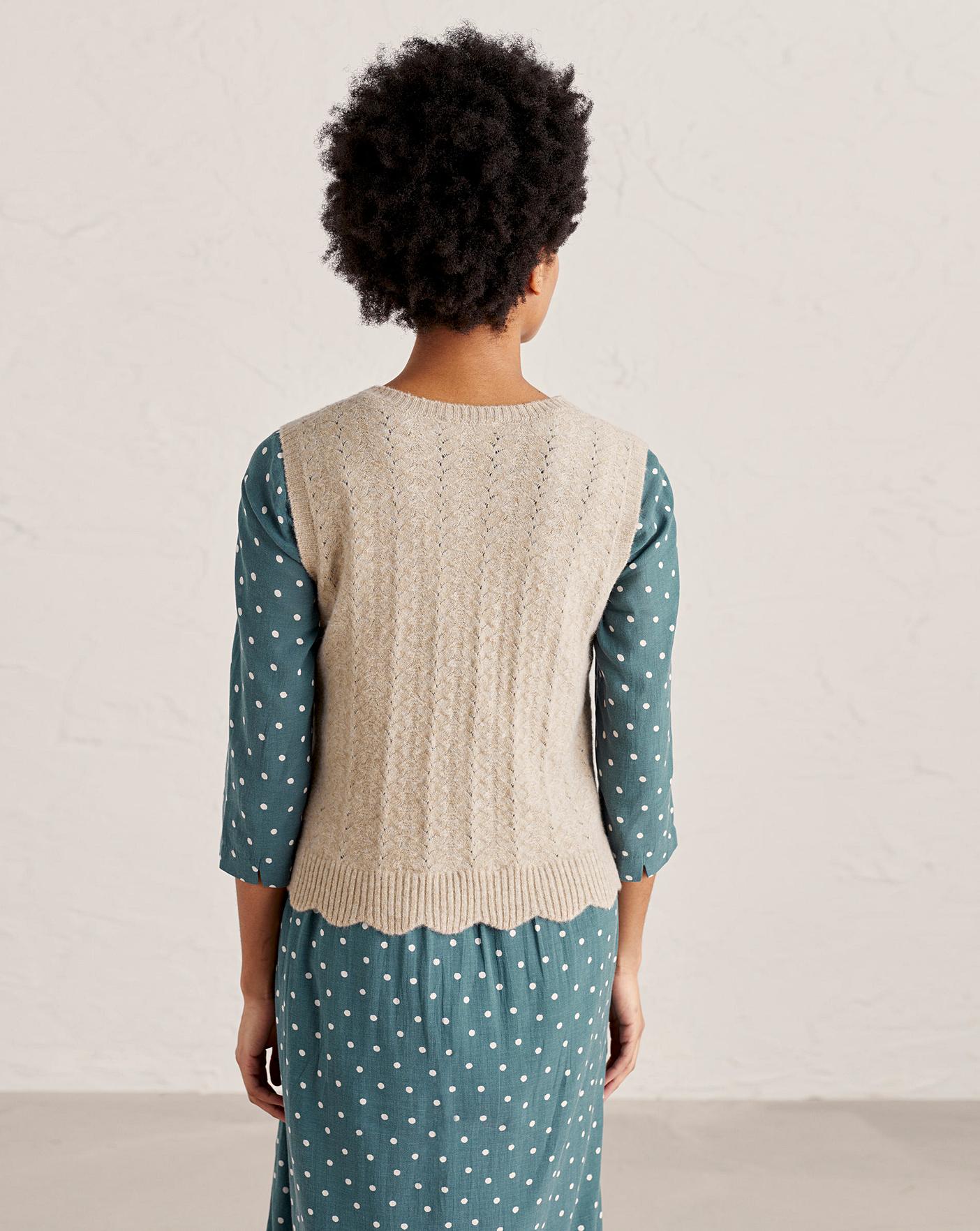 Seasalt Dove Tail Vest J D Williams