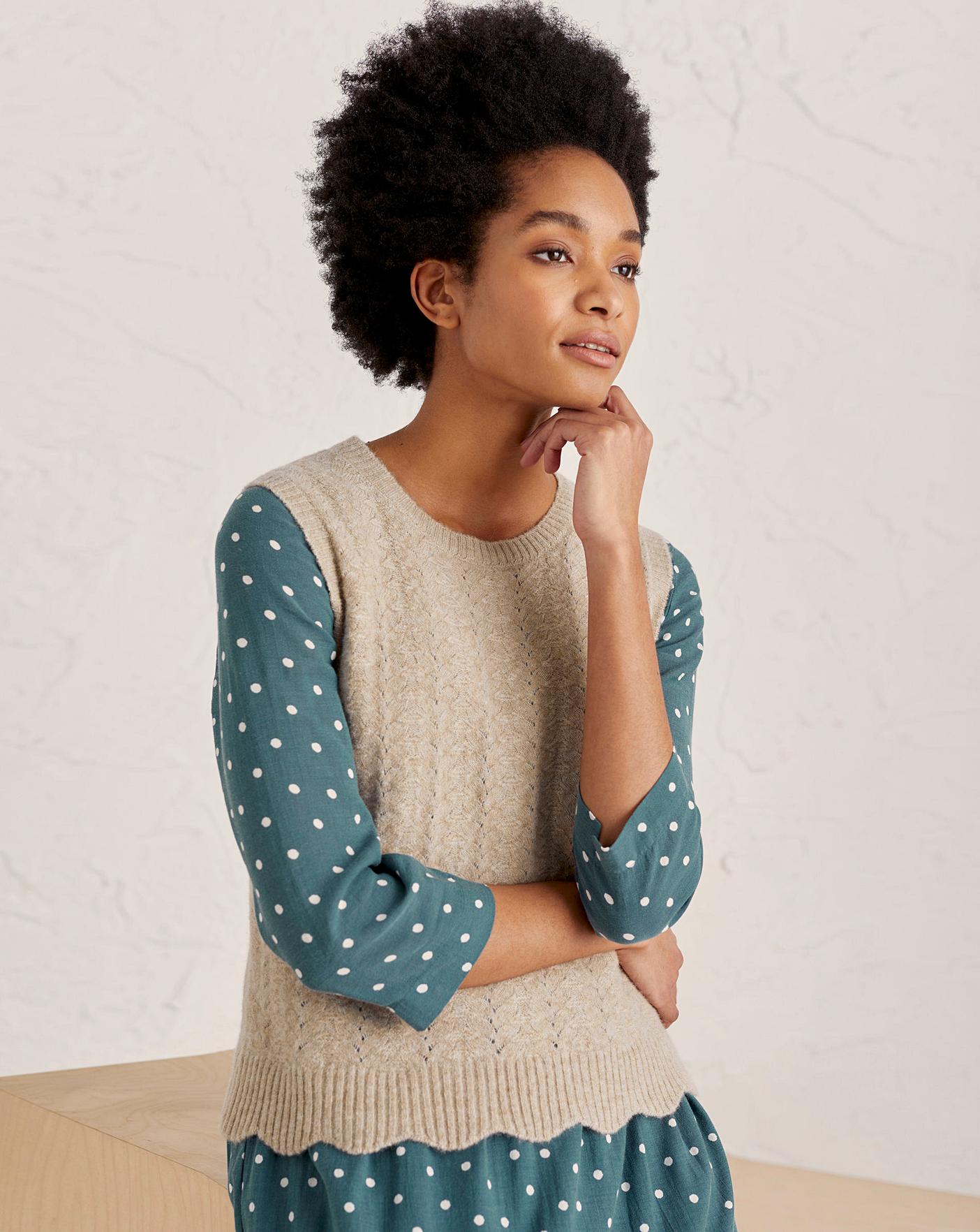 Seasalt Dove Tail Vest J D Williams