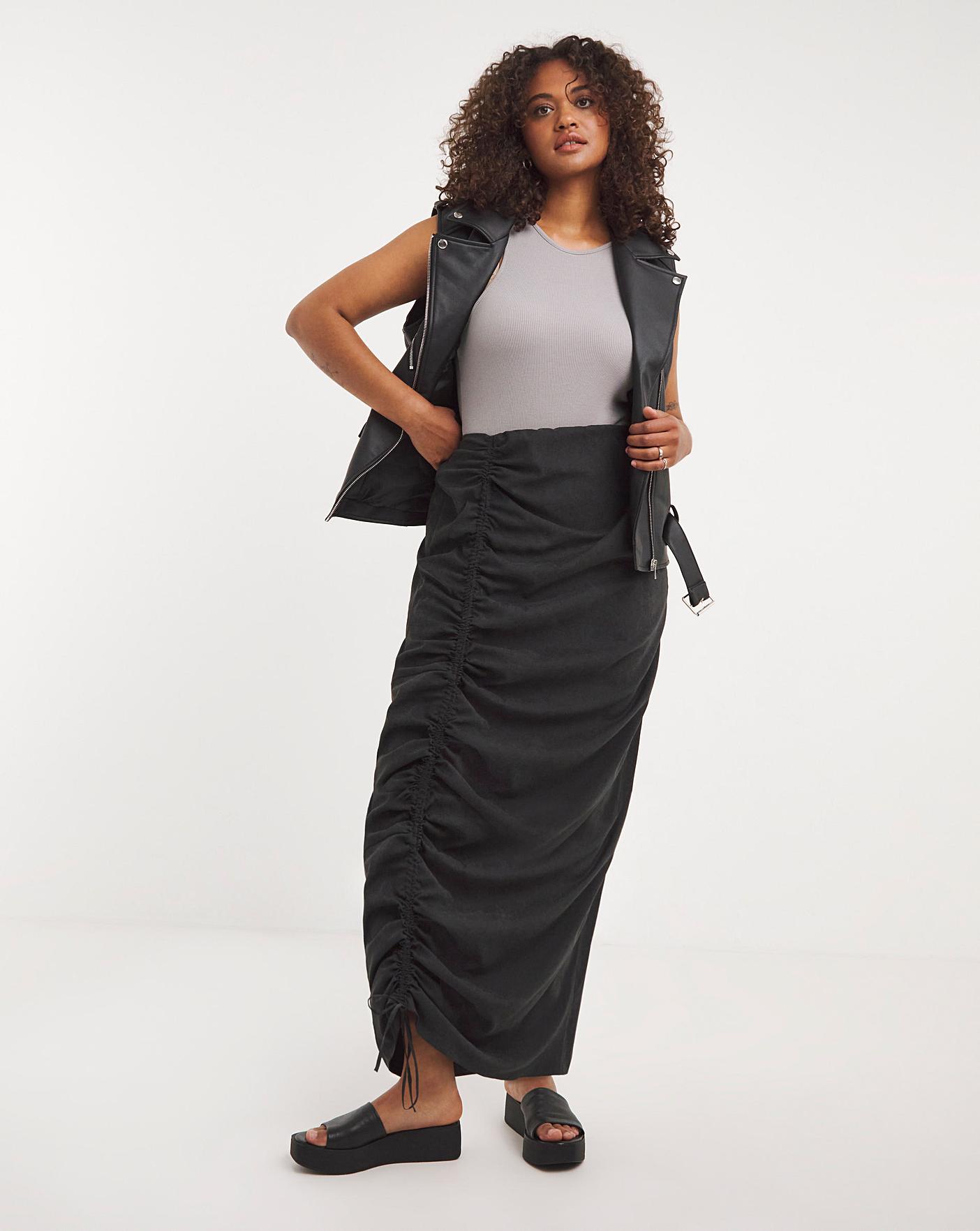 Maxi Cargo Skirt with Ruched Detailing