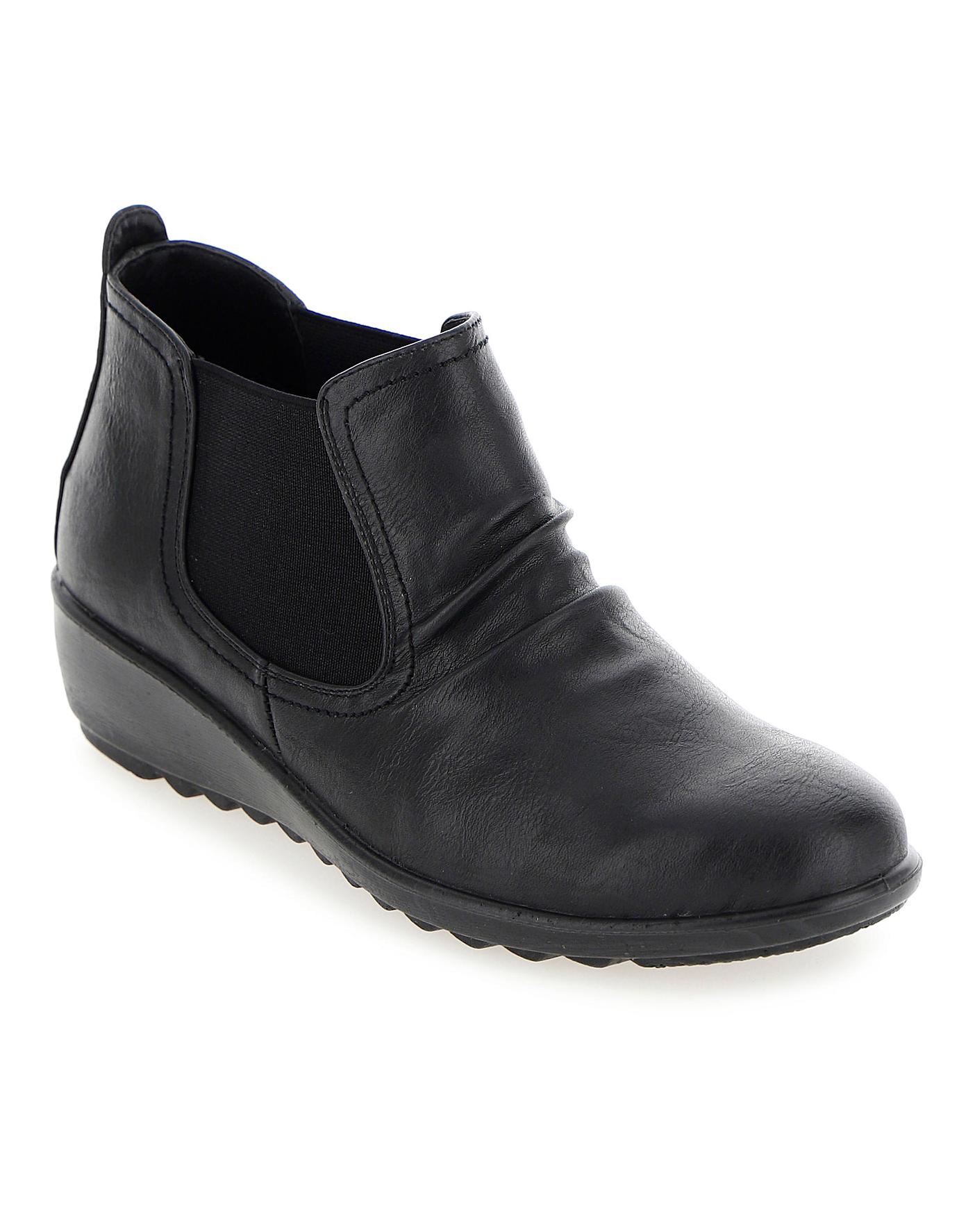 Cushion Walk Chelsea Boots E Fit | Oxendales